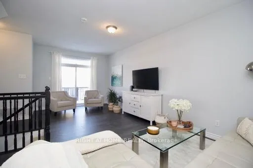 Photo 15 of 10 Caspian Row, Ottawa, Kanata - Emerald Meadows/Trailwest — HOMEH