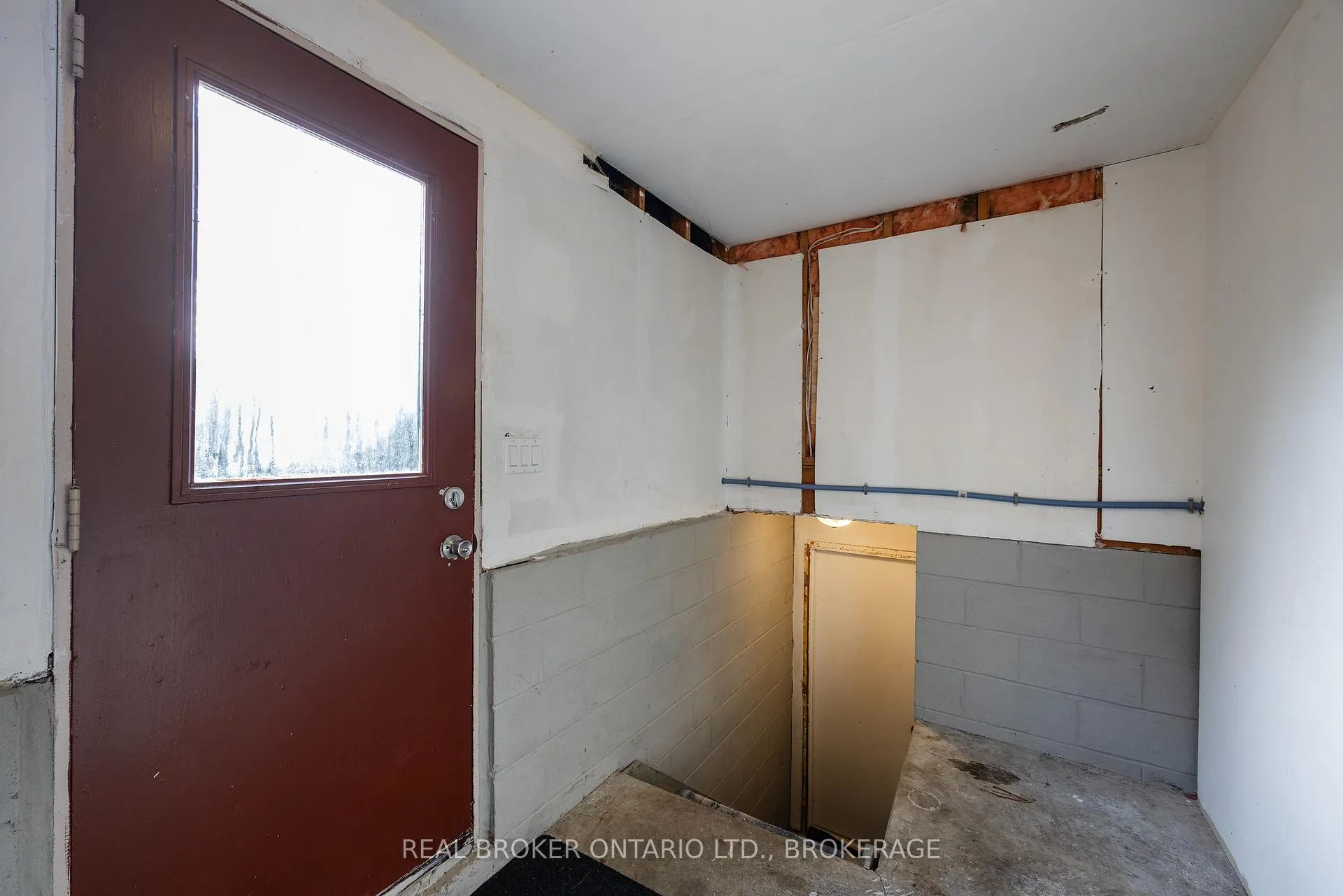 Photo 33 of 785 Canniff Place, Kingston, South of Taylor-Kidd Blvd — HOMEH