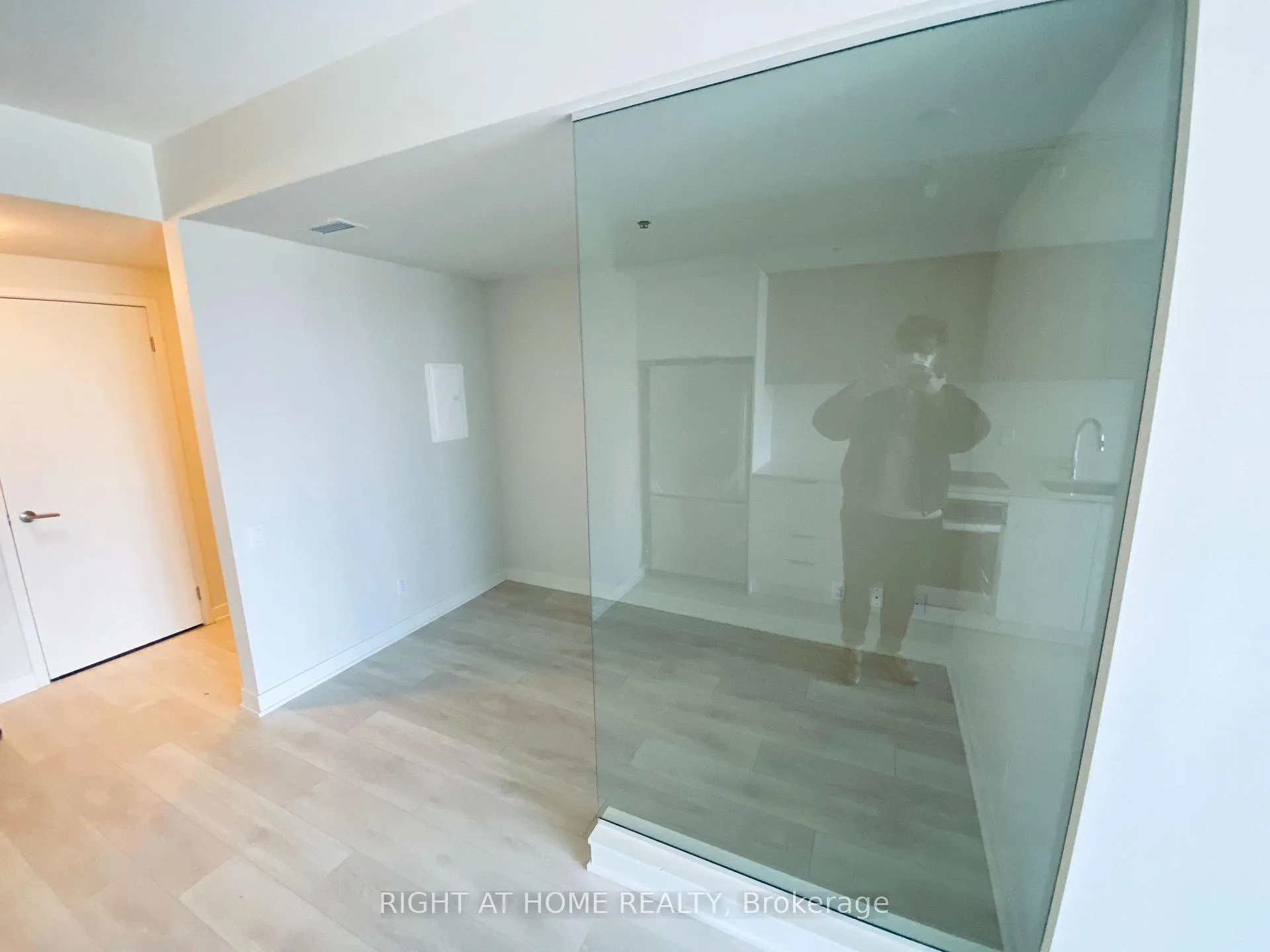 Photo 16 of Unit 2110, 6 Sonic Way, Toronto, Flemingdon Park — HOMEH