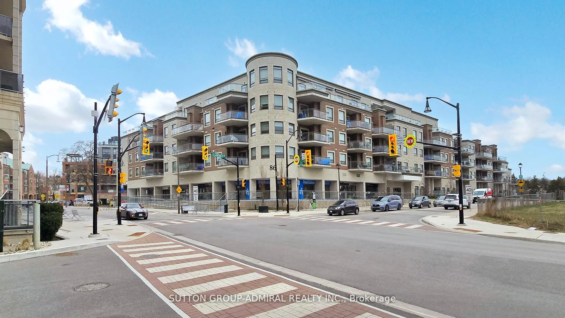 Front of Unit 225, 86 Woodbridge Avenue
