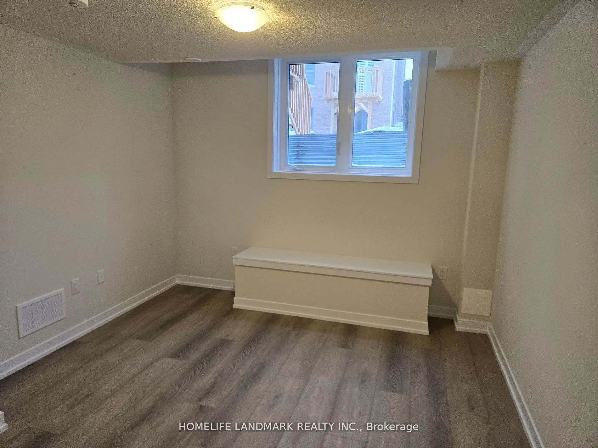 Photo 6 of 18B-18 Ziibi Way, Clarington, Newcastle — HOMEH