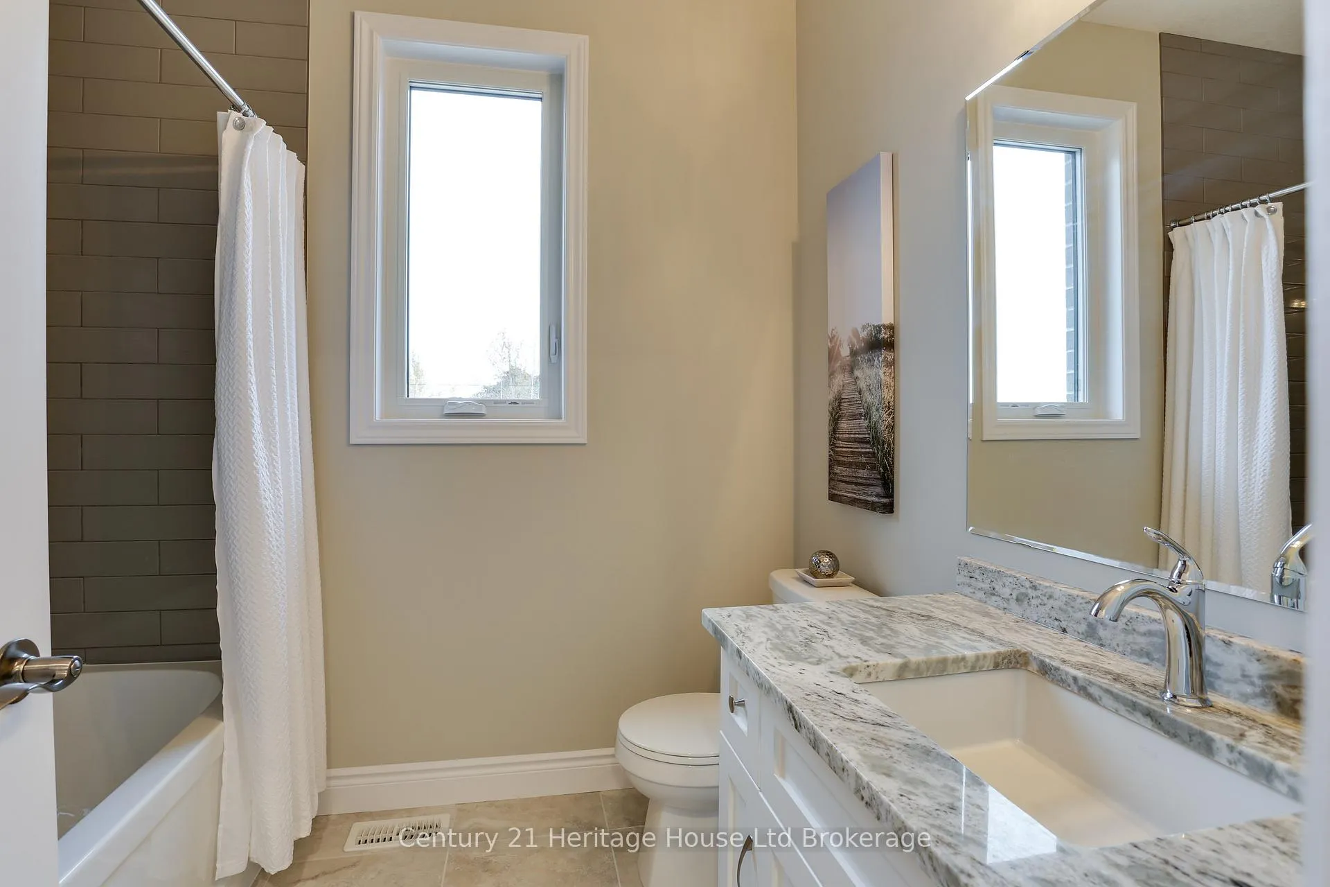 Photo 22 of 114 Beech Boulevard, Tillsonburg — HOMEH