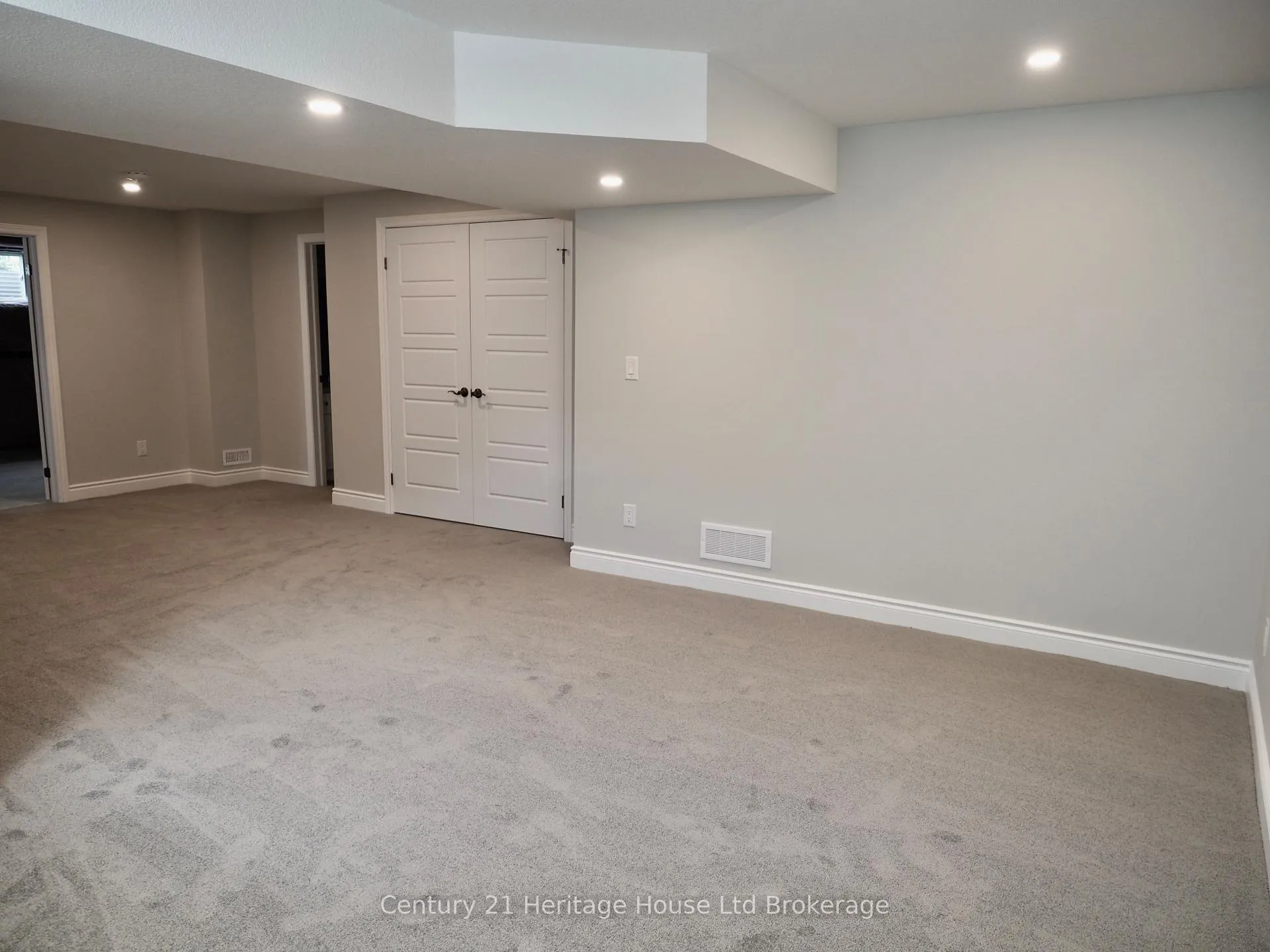 Photo 28 of 114 Beech Boulevard, Tillsonburg — HOMEH