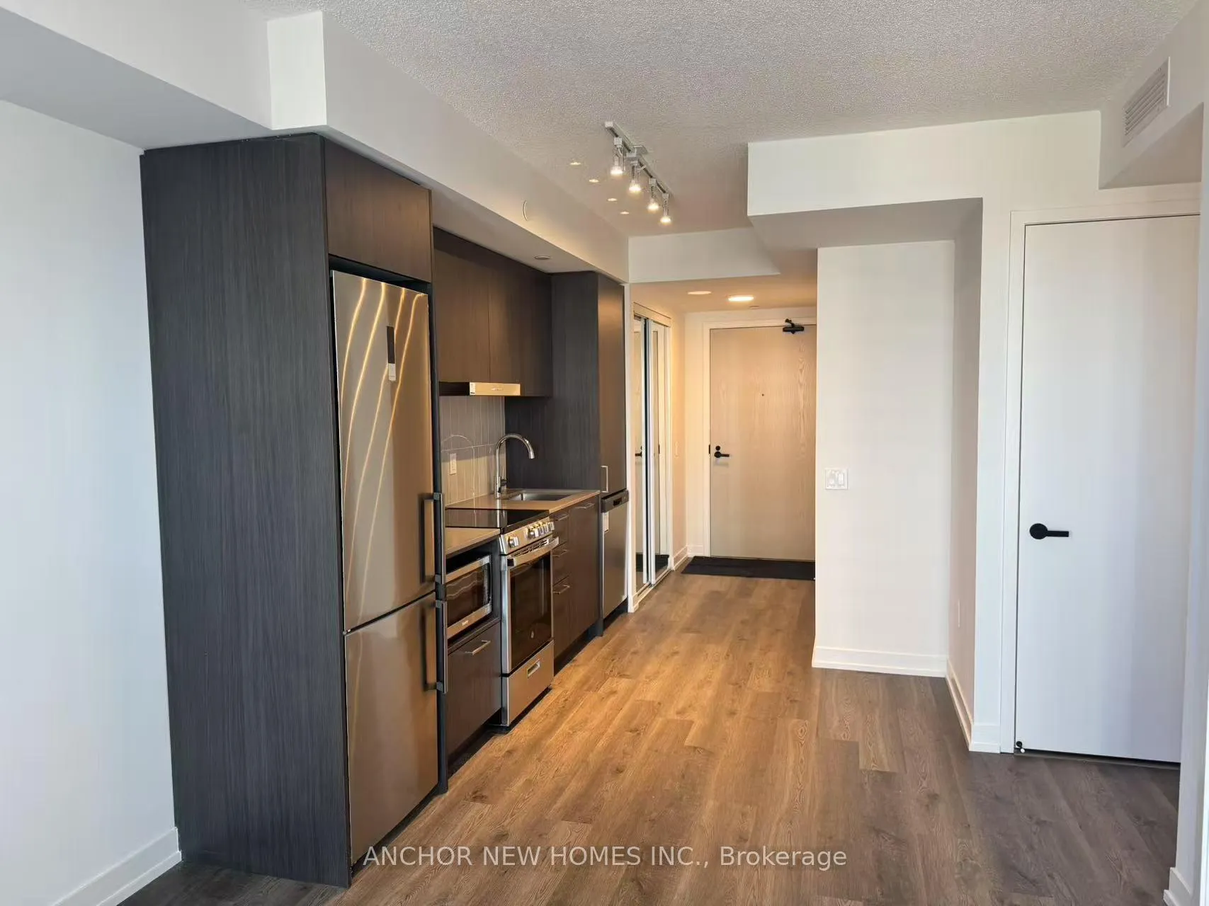 Photo 4 of Unit 2601, 195 Commerce Street, Vaughan, Vaughan Corporate Centre — HOMEH