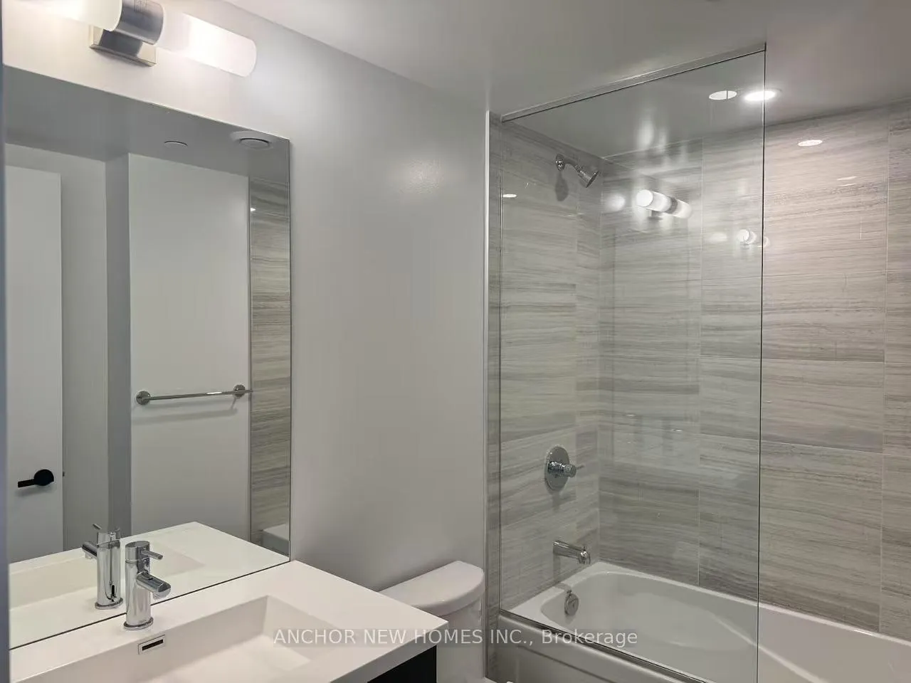Photo 10 of Unit 2601, 195 Commerce Street, Vaughan, Vaughan Corporate Centre — HOMEH