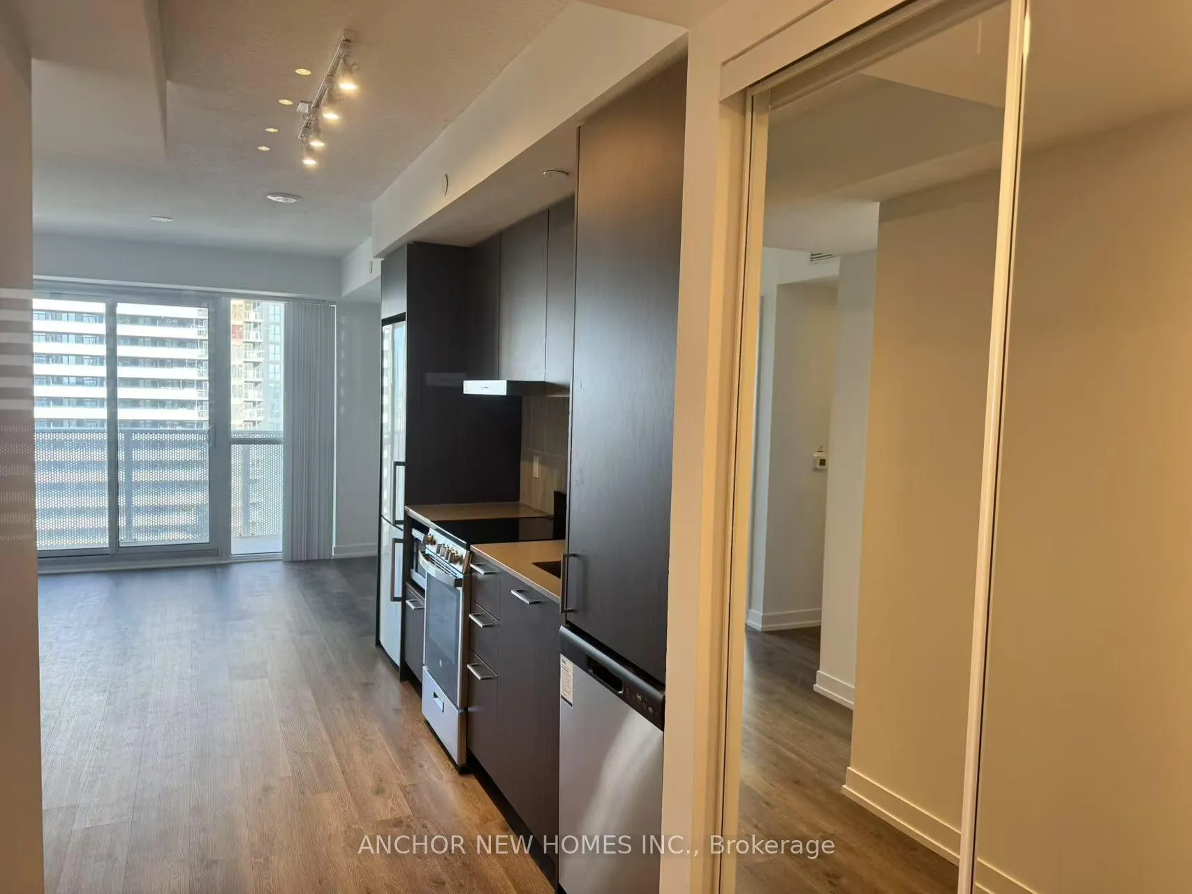 Photo 13 of Unit 2601, 195 Commerce Street, Vaughan, Vaughan Corporate Centre — HOMEH