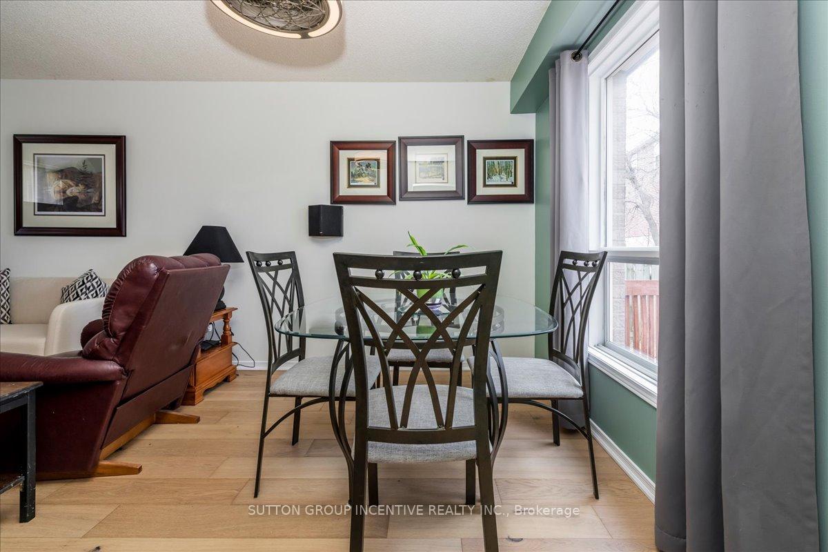 Photo 5 of 392 Big Bay Point Road, Barrie, Painswick North — HOMEH