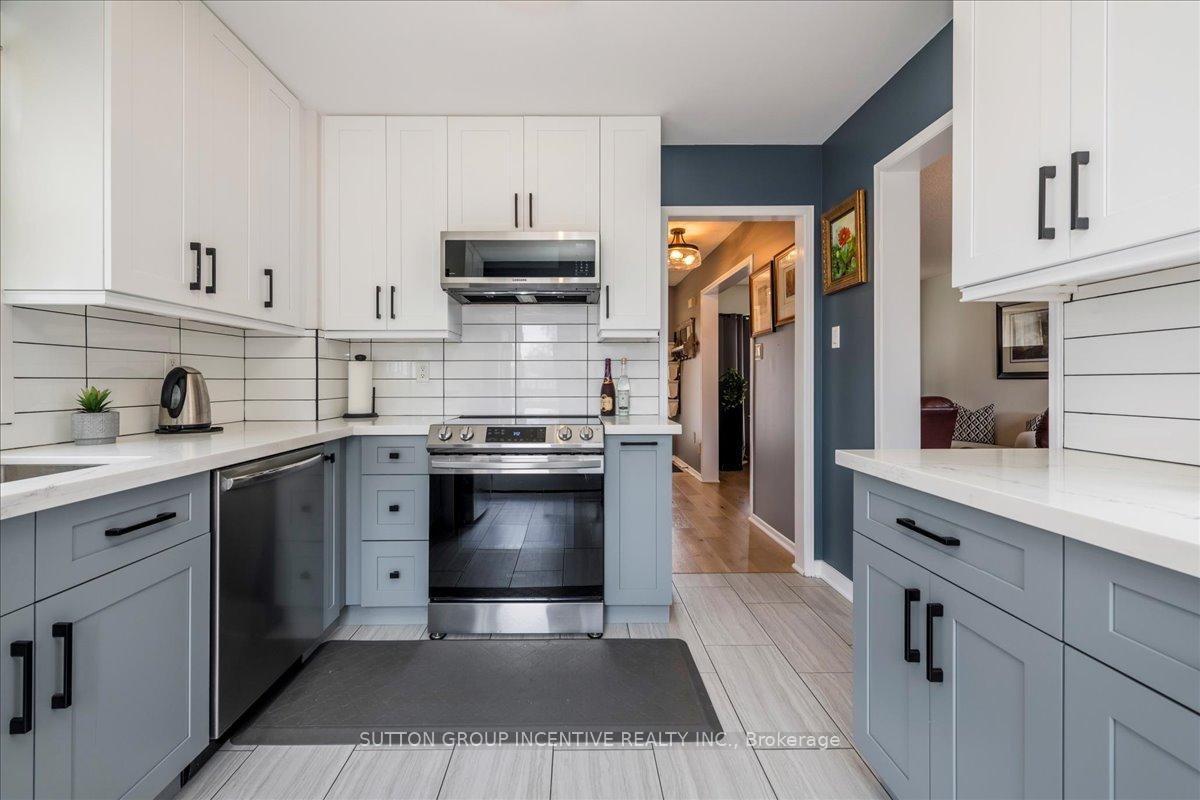 Photo 7 of 392 Big Bay Point Road, Barrie, Painswick North — HOMEH