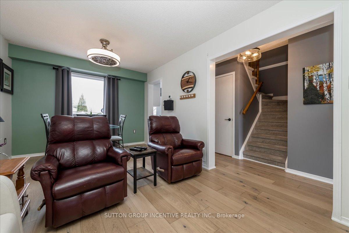 Photo 9 of 392 Big Bay Point Road, Barrie, Painswick North — HOMEH