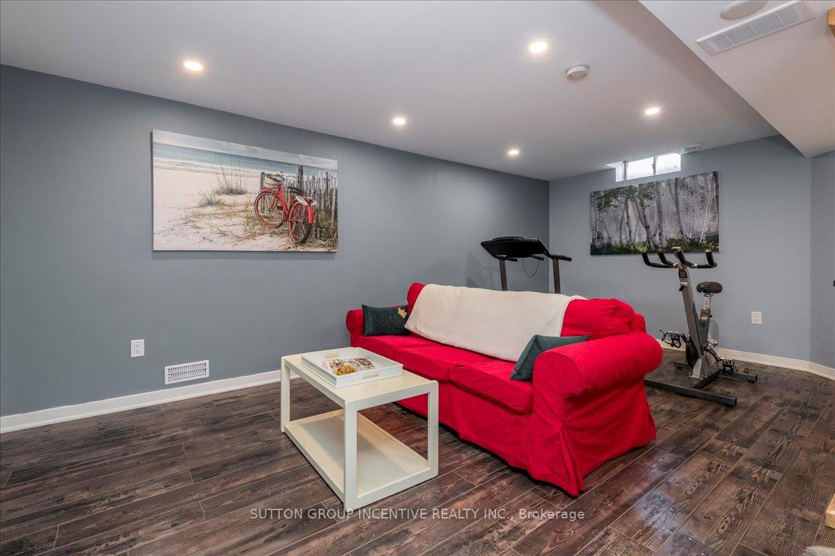 Photo 16 of 392 Big Bay Point Road, Barrie, Painswick North — HOMEH