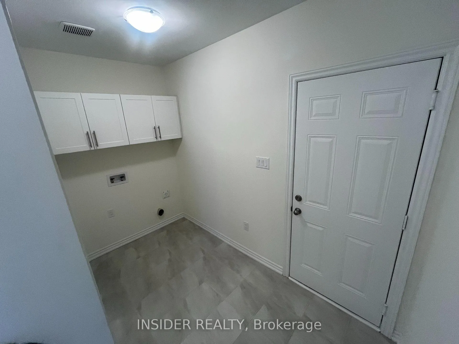 Photo 12 of 2 Fuller Street, Brampton, Credit Valley — HOMEH