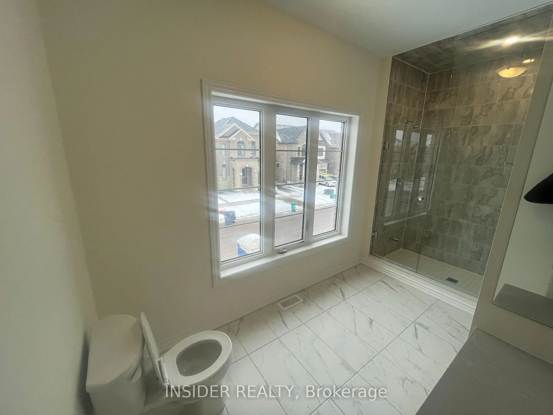 Photo 21 of 2 Fuller Street, Brampton, Credit Valley — HOMEH