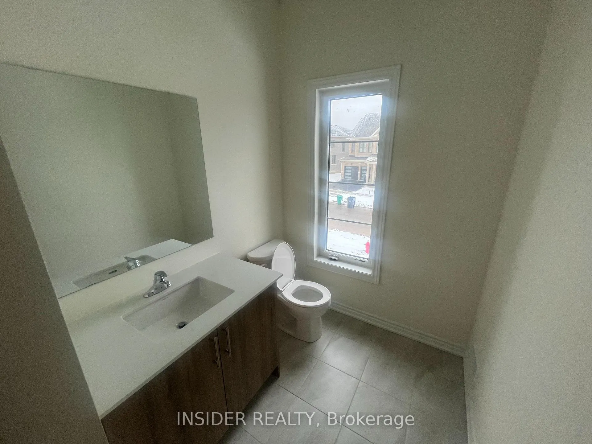 Photo 25 of 2 Fuller Street, Brampton, Credit Valley — HOMEH