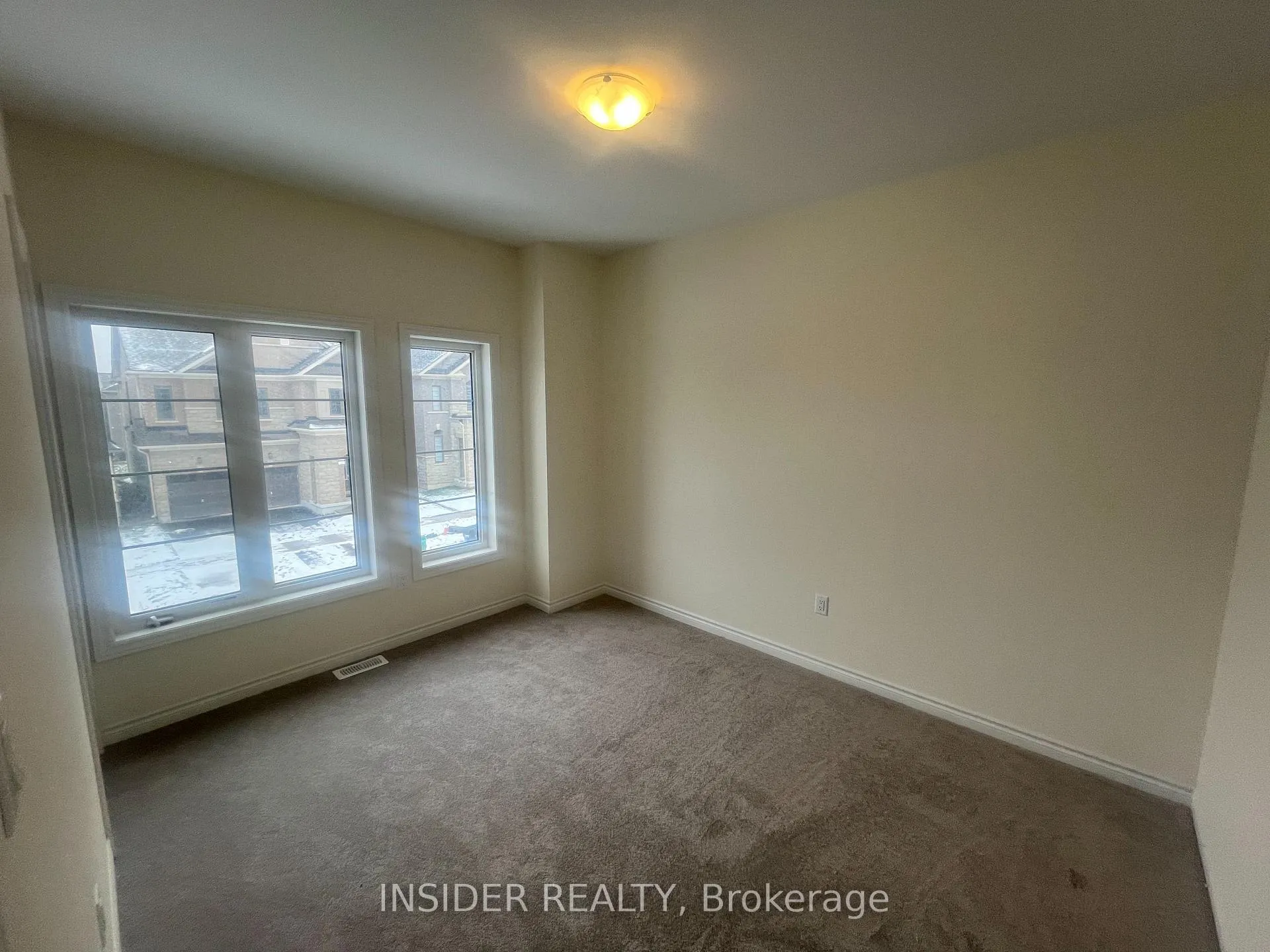 Photo 29 of 2 Fuller Street, Brampton, Credit Valley — HOMEH