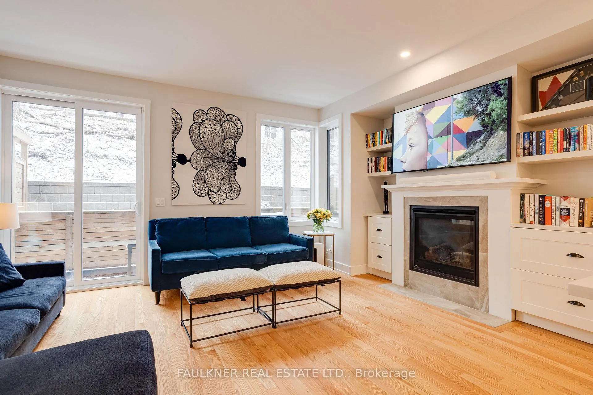 Photo 4 of 302 Riverdale Avenue, Ottawa, Old Ottawa South — HOMEH