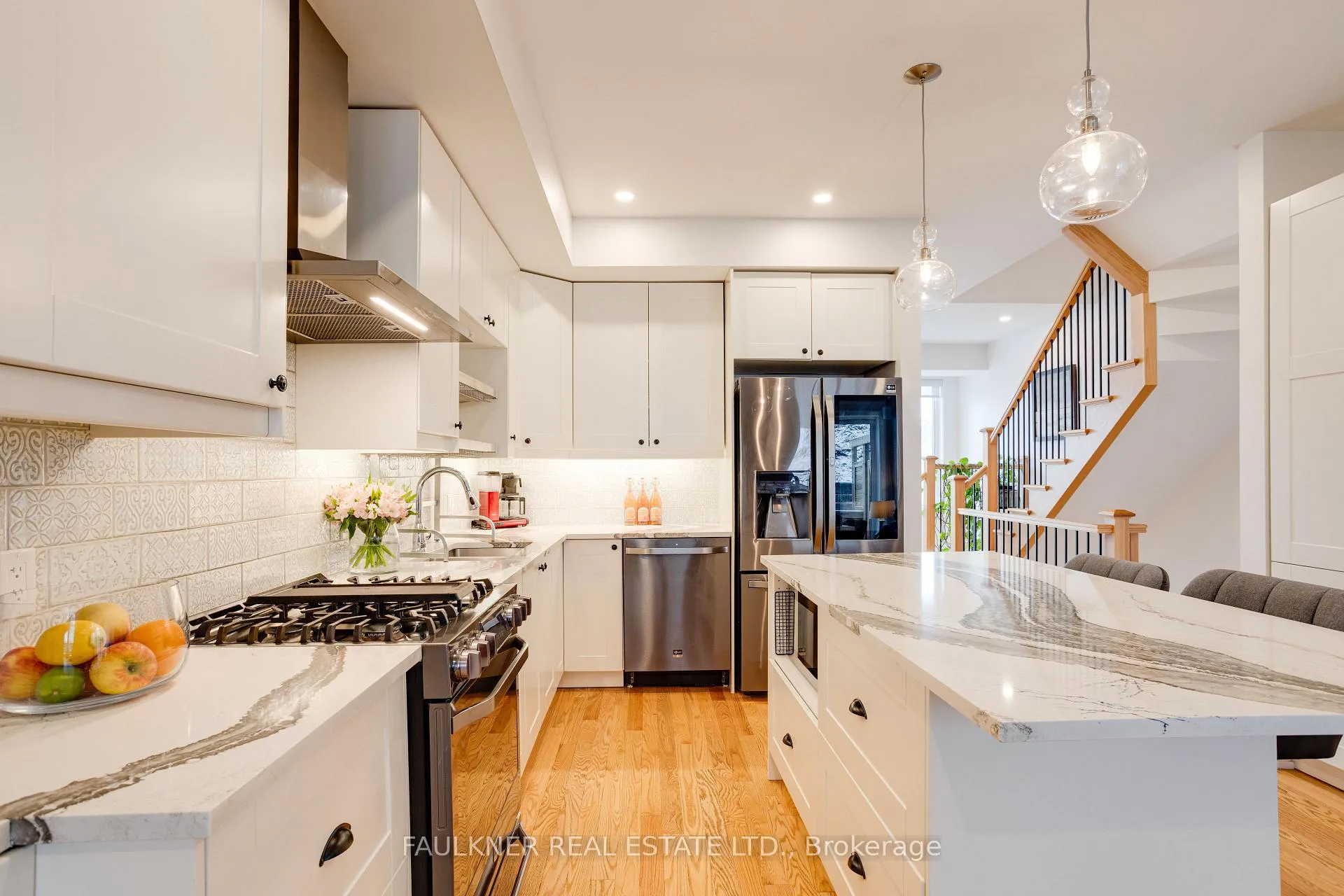 Photo 11 of 302 Riverdale Avenue, Ottawa, Old Ottawa South — HOMEH