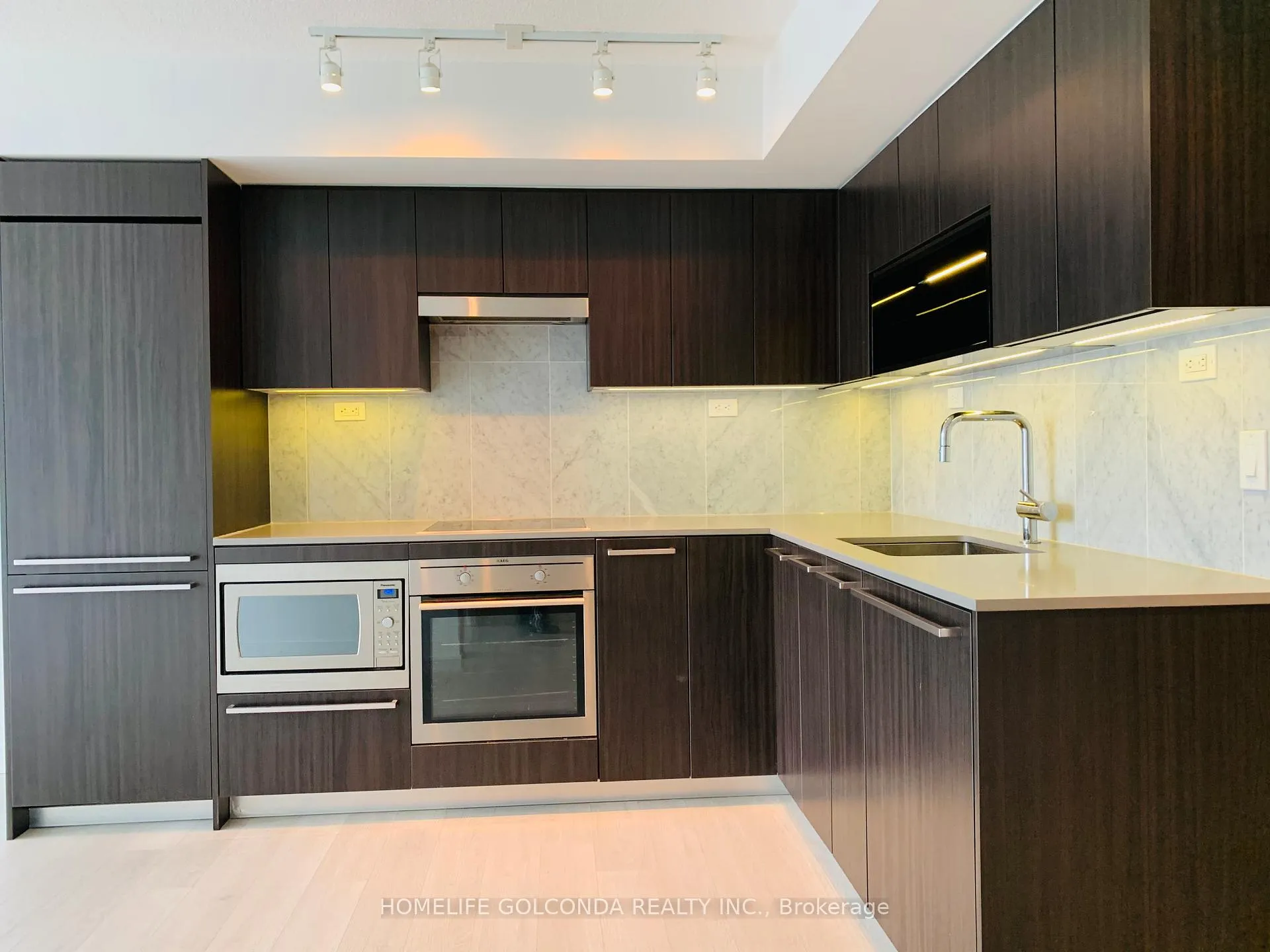Photo 7 of Unit 3211, 70 Queens Wharf Road, Toronto, Waterfront Communities — HOMEH