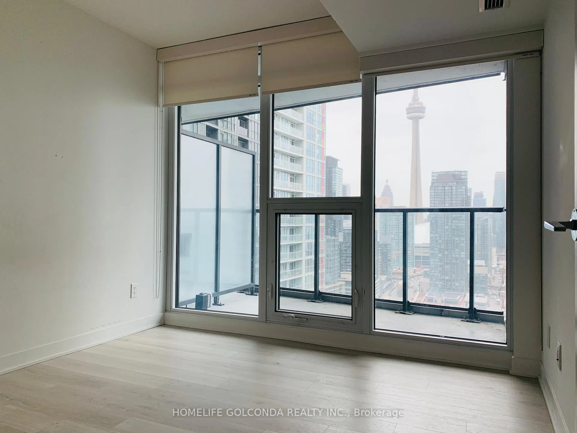 Photo 9 of Unit 3211, 70 Queens Wharf Road, Toronto, Waterfront Communities — HOMEH