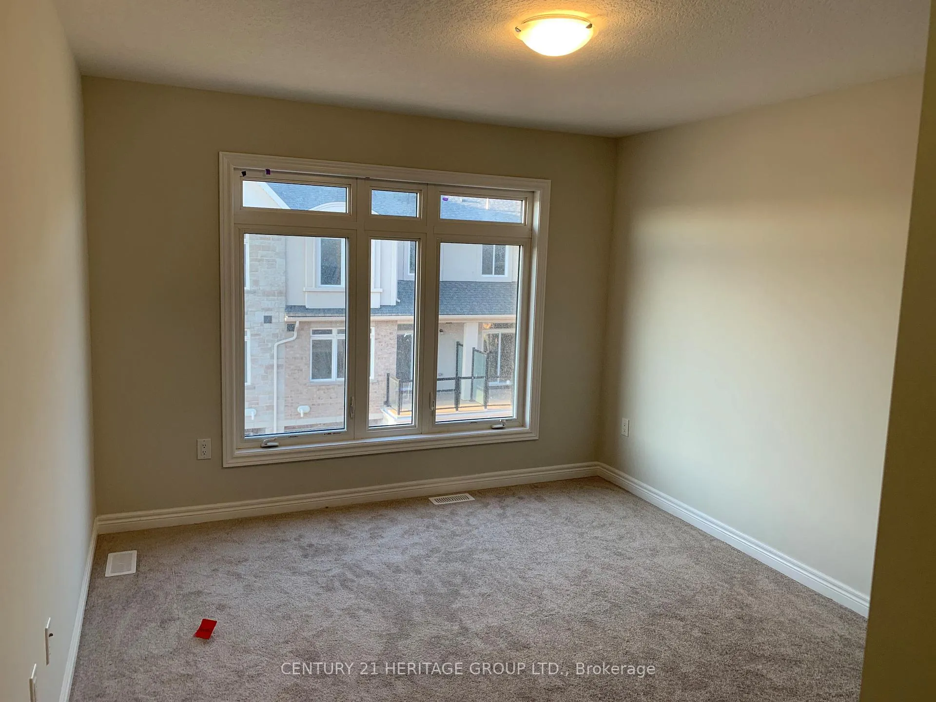 Photo 11 of Unit 46, 40 Zinfandel Drive, Hamilton, Winona — HOMEH