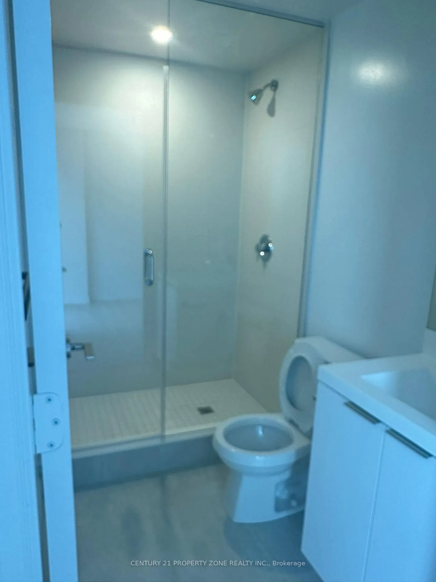 Photo 11 of Unit 4228, 28 Widmer Street, Toronto, Waterfront Communities — HOMEH
