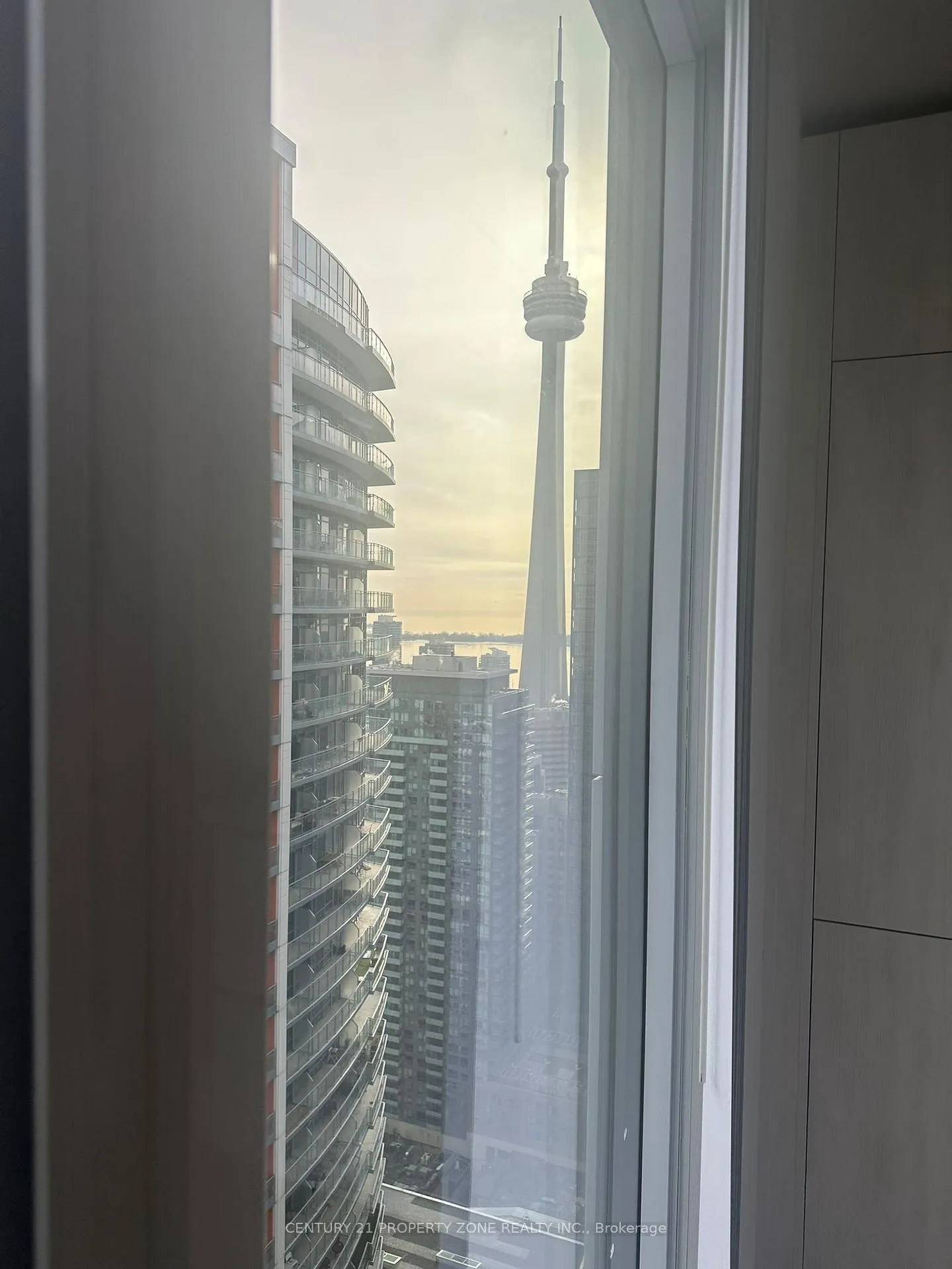 Photo 16 of Unit 4228, 28 Widmer Street, Toronto, Waterfront Communities — HOMEH