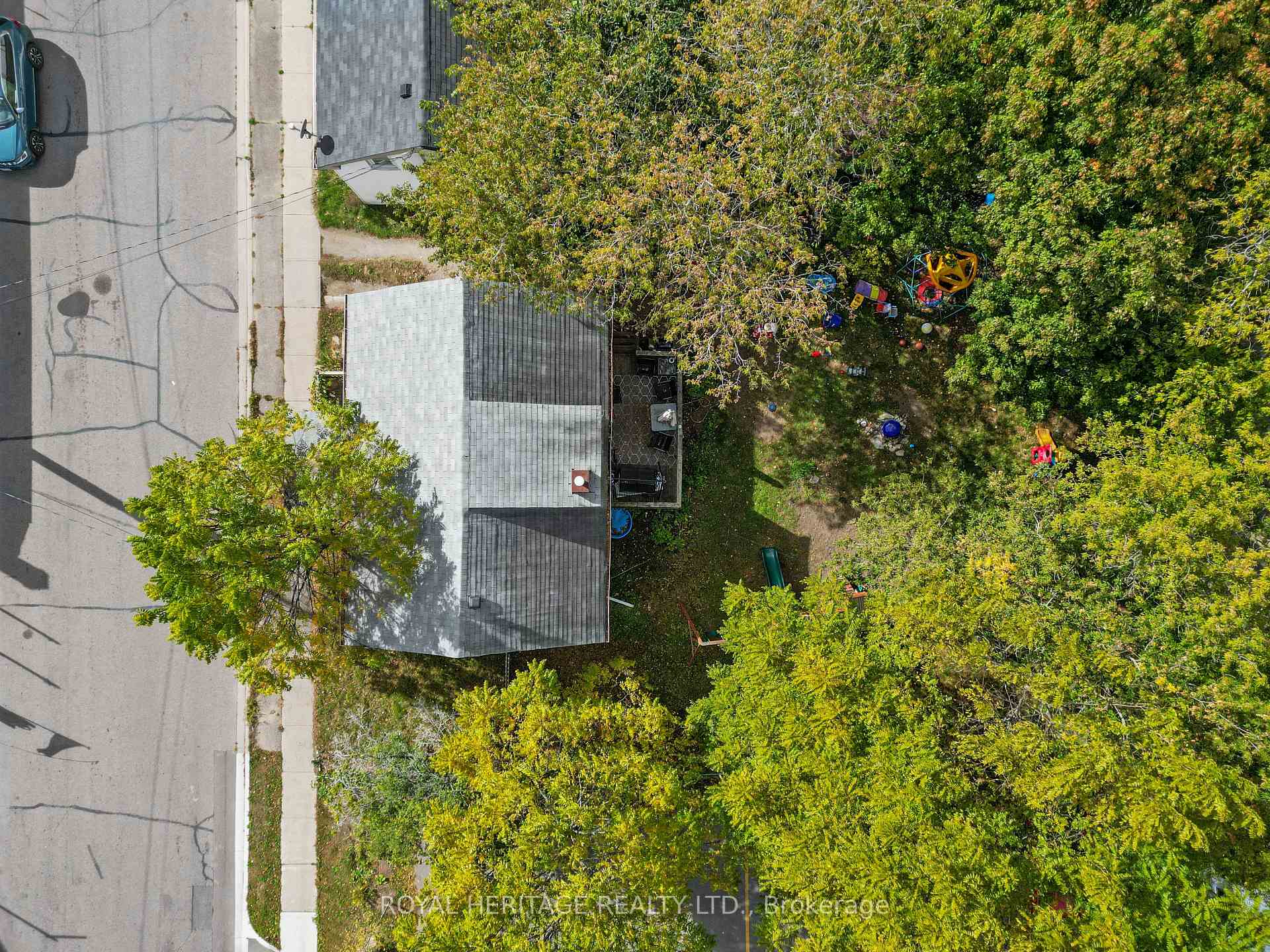 Photo 2 of 142 Orr Street, Cobourg — HOMEH