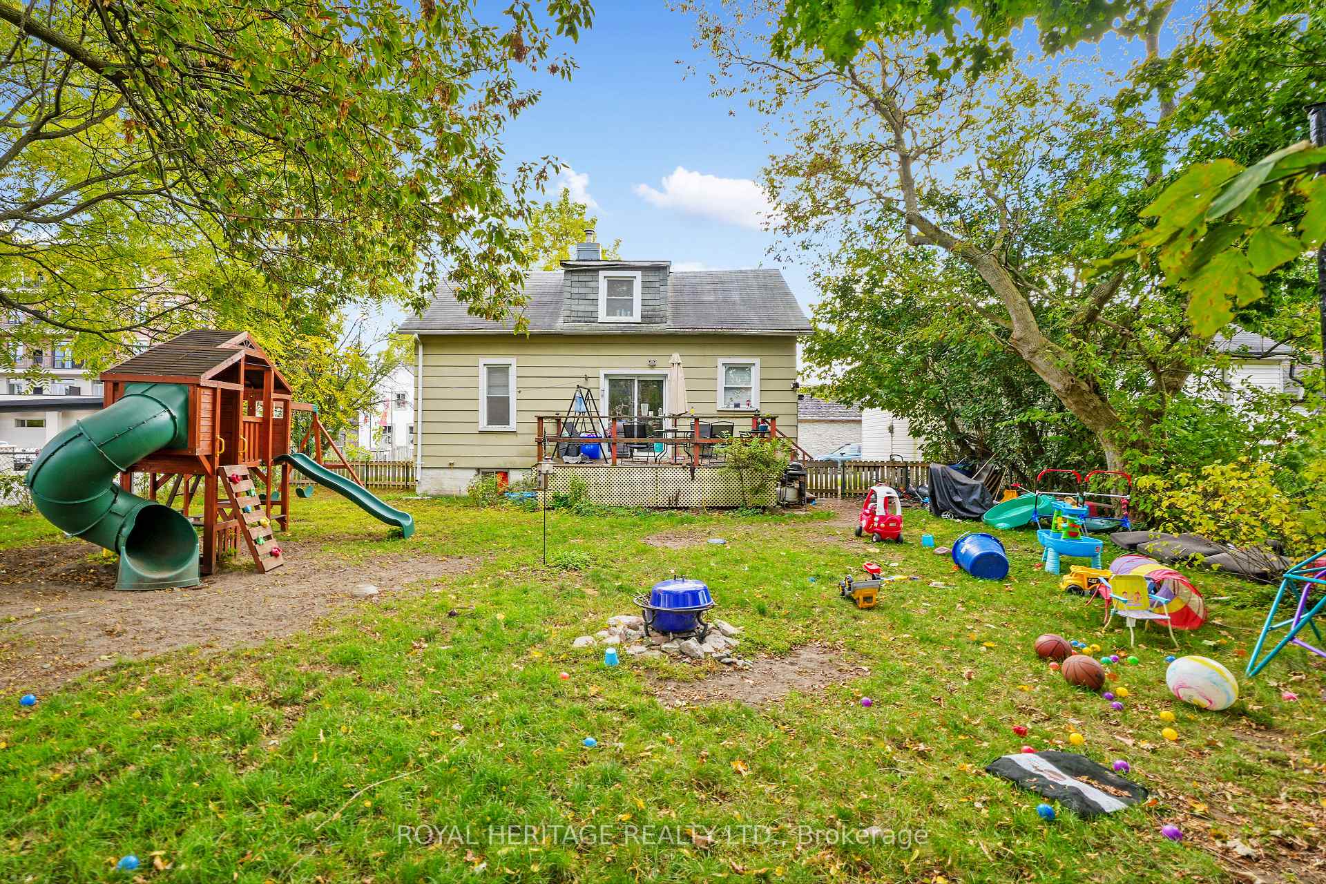 Photo 9 of 142 Orr Street, Cobourg — HOMEH