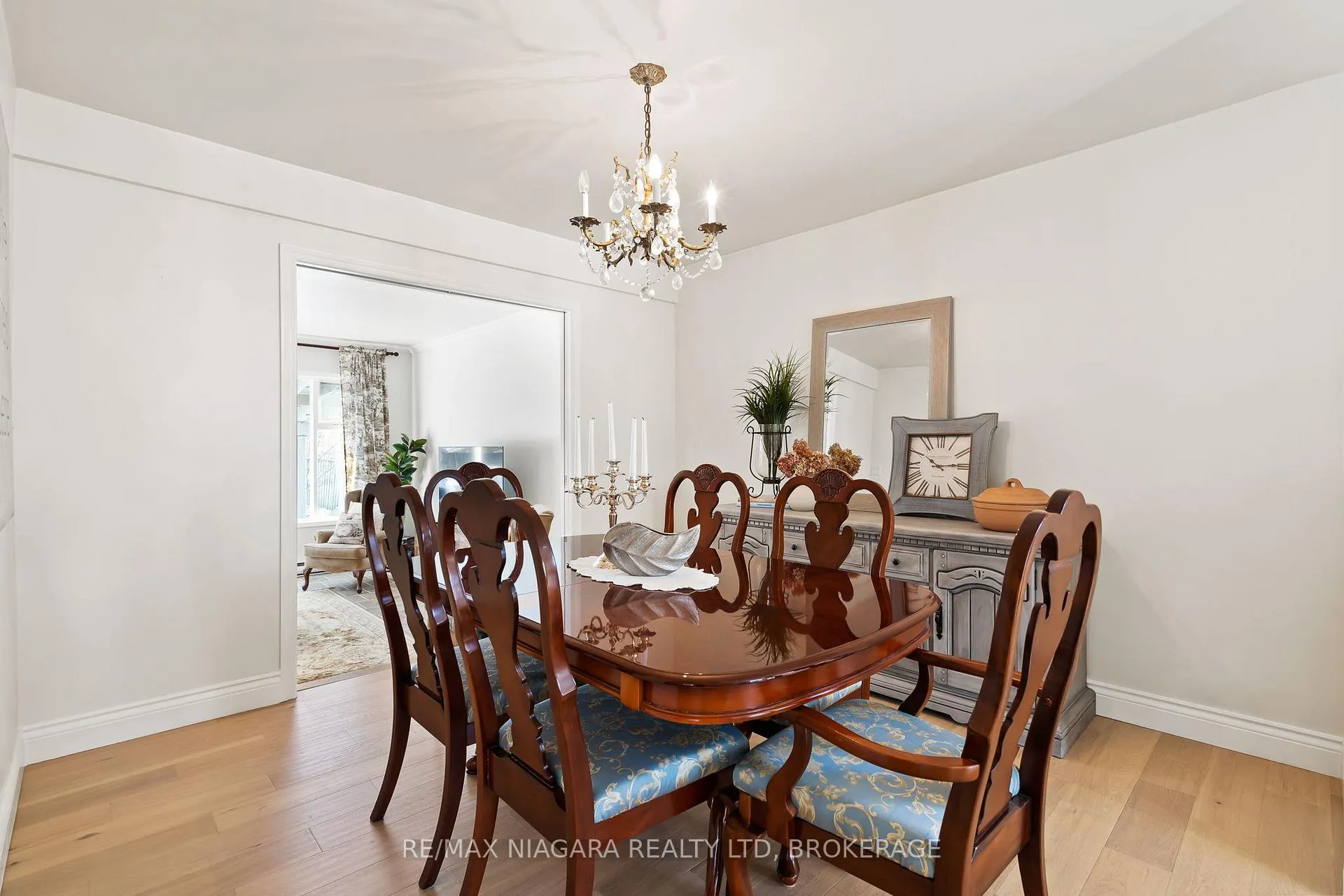 Photo 12 of 148 Lakeshore Road, St. Catharines, Vine/Linwell — HOMEH