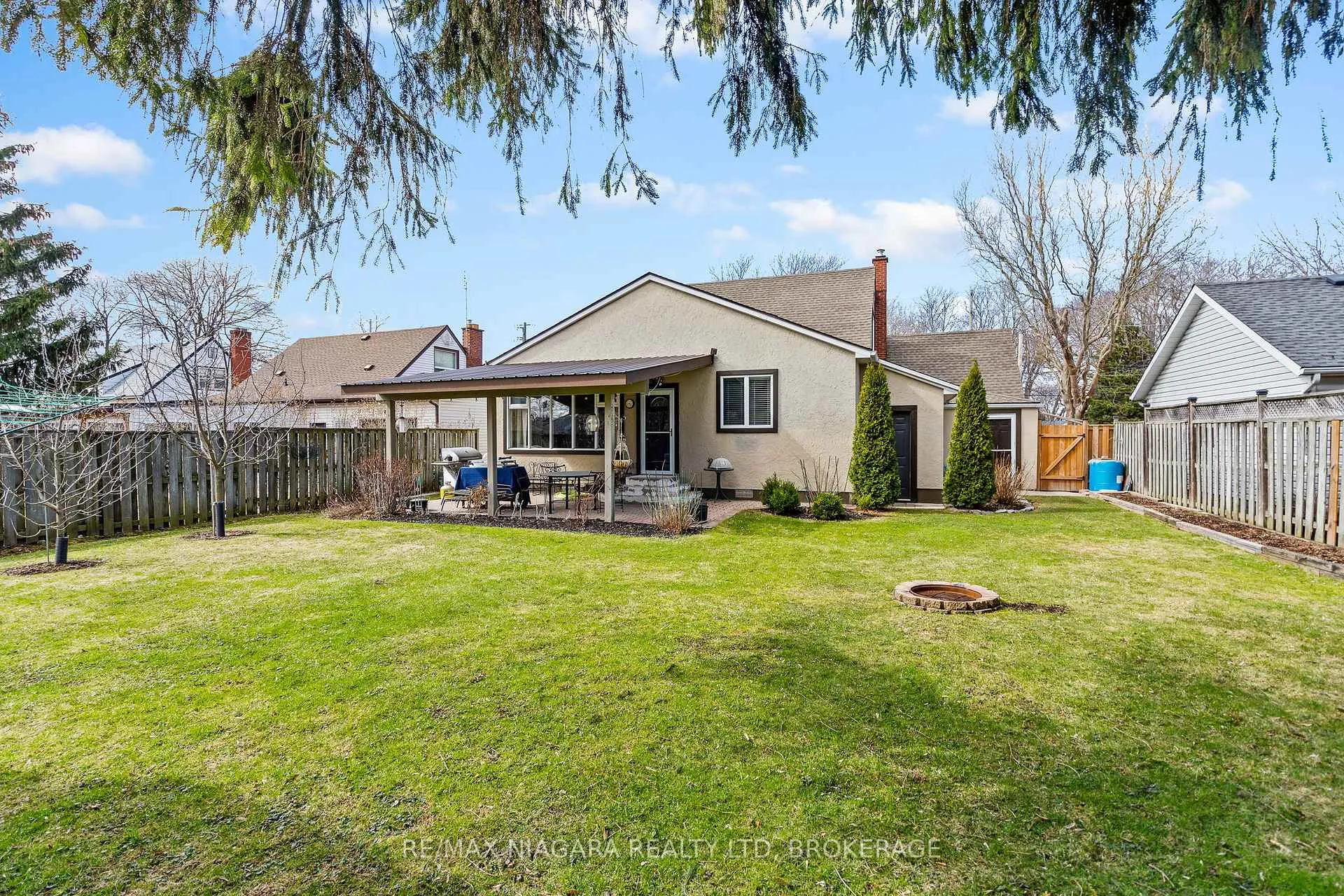 Photo 29 of 148 Lakeshore Road, St. Catharines, Vine/Linwell — HOMEH