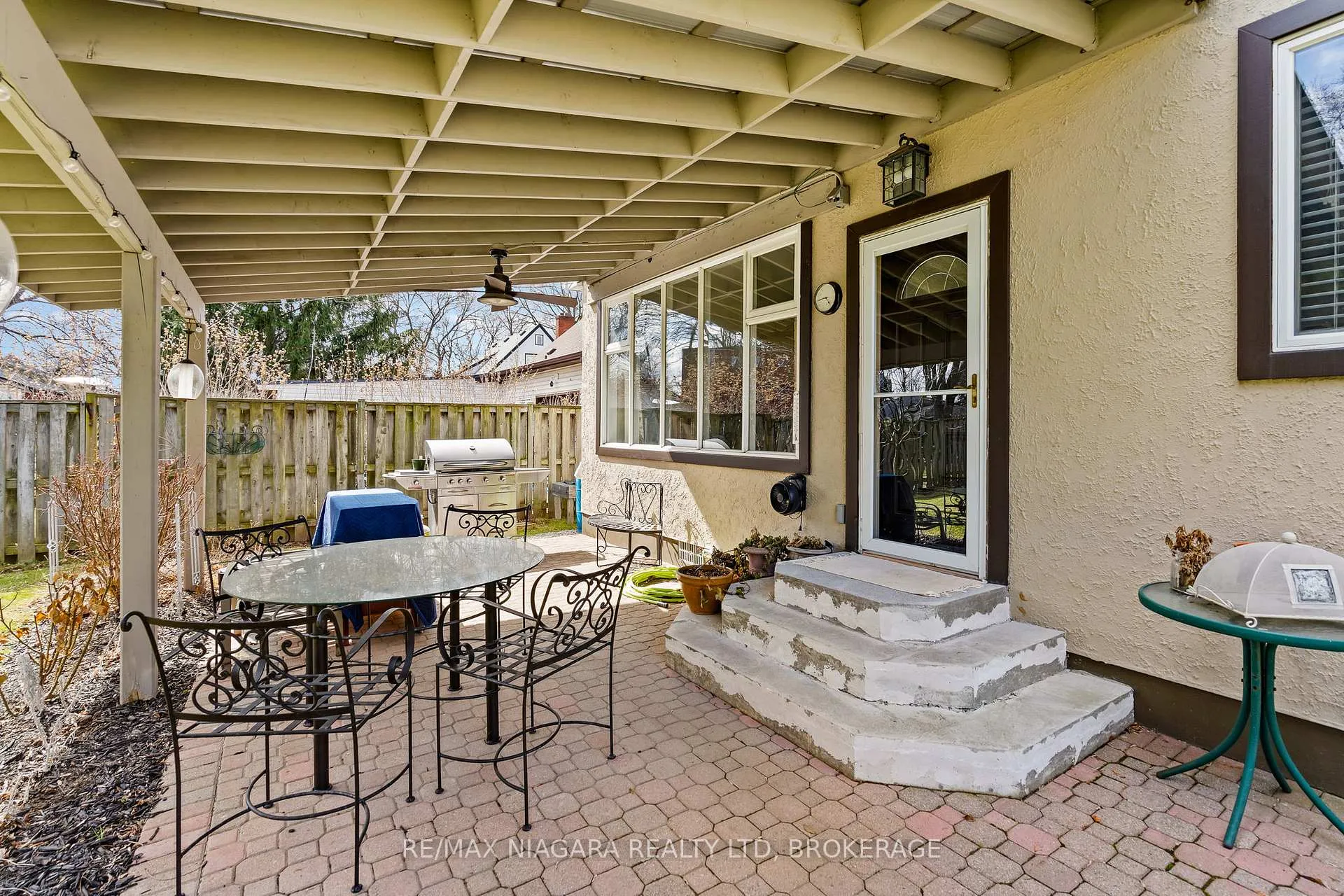 Photo 32 of 148 Lakeshore Road, St. Catharines, Vine/Linwell — HOMEH