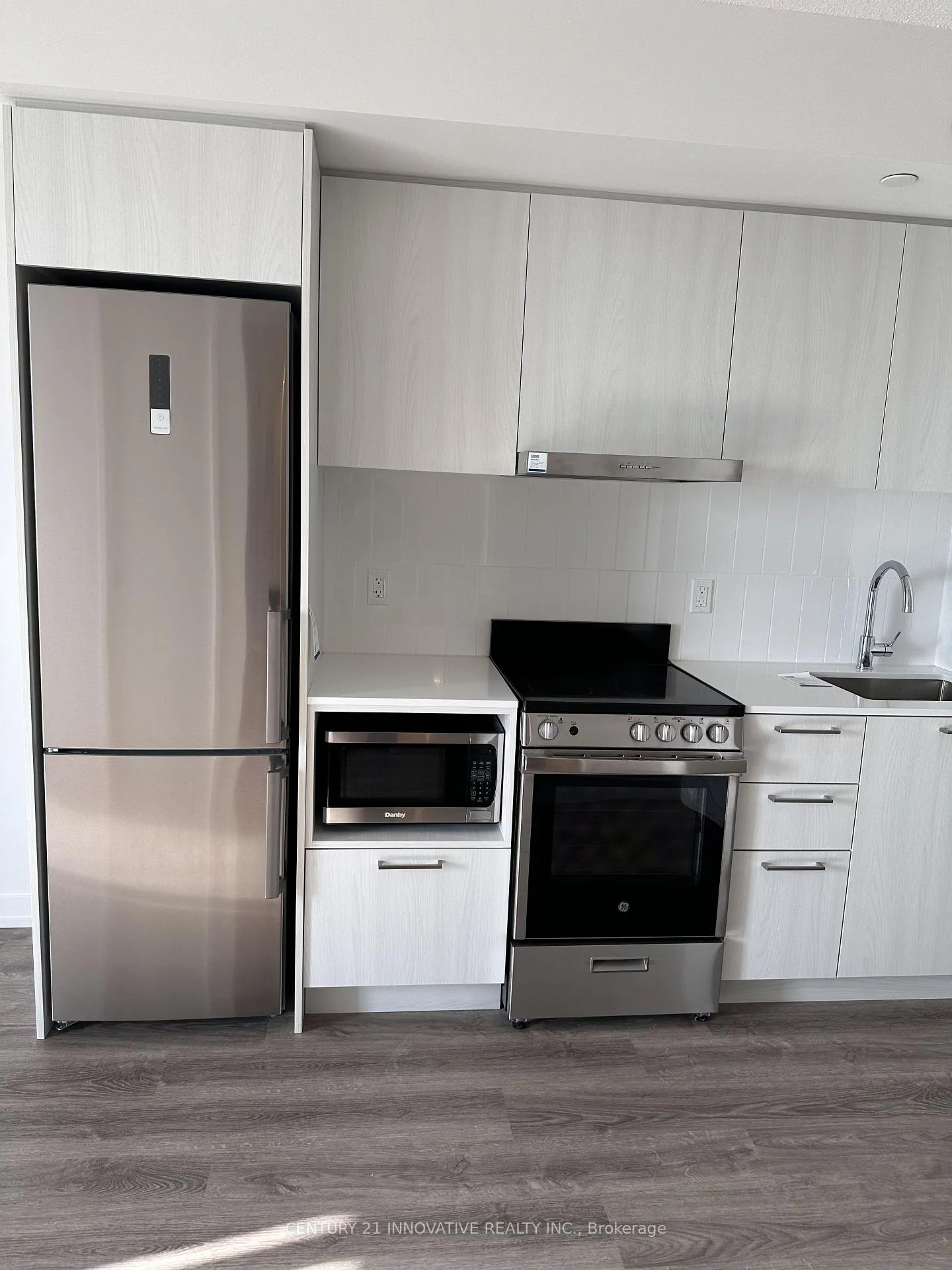 Photo 14 of Unit 2209, 195 Commerce Street, Vaughan, Vaughan Corporate Centre — HOMEH