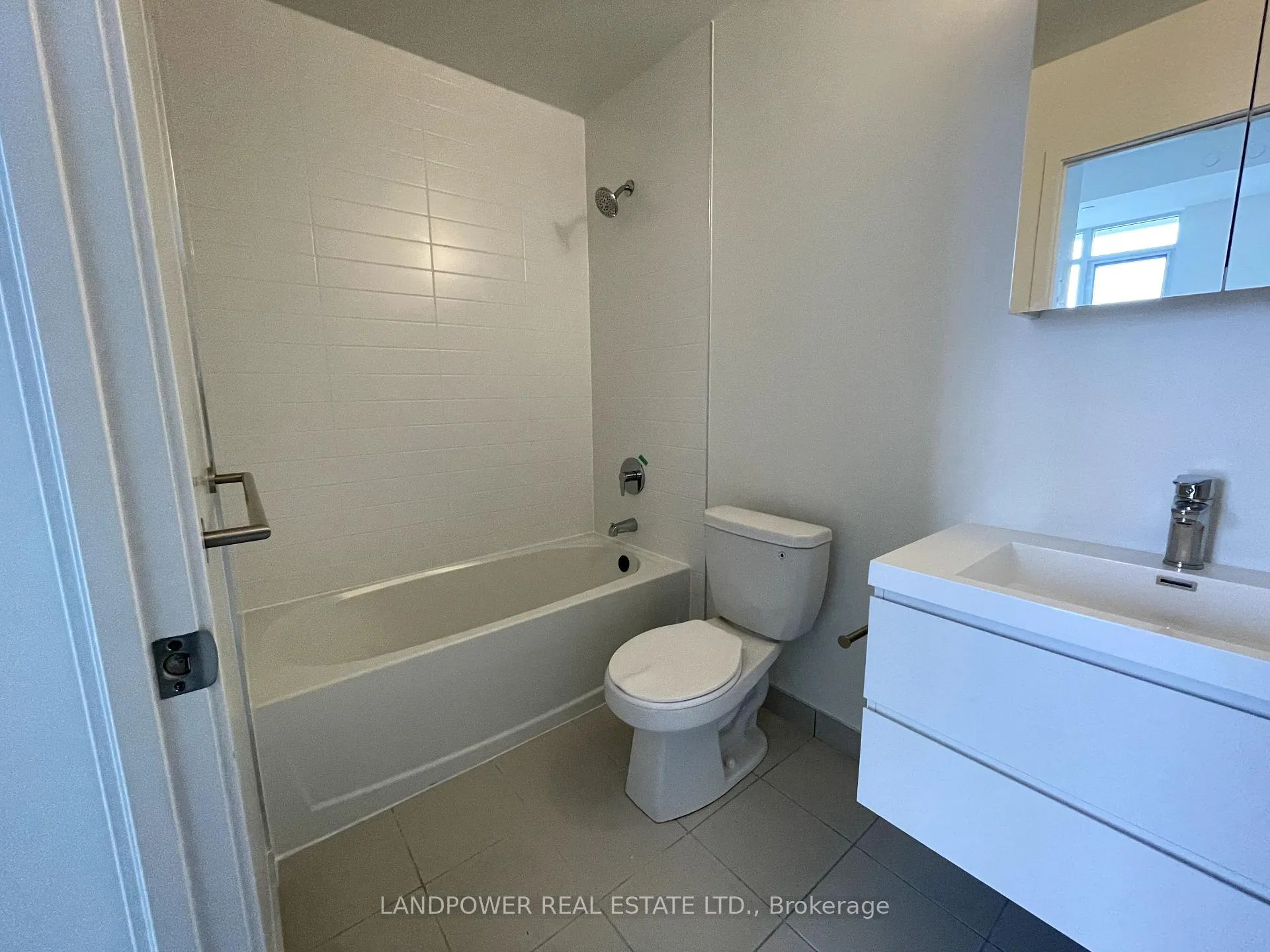Photo 12 of Unit 1423, 8119 Birchmount Road, Markham, Unionville — HOMEH