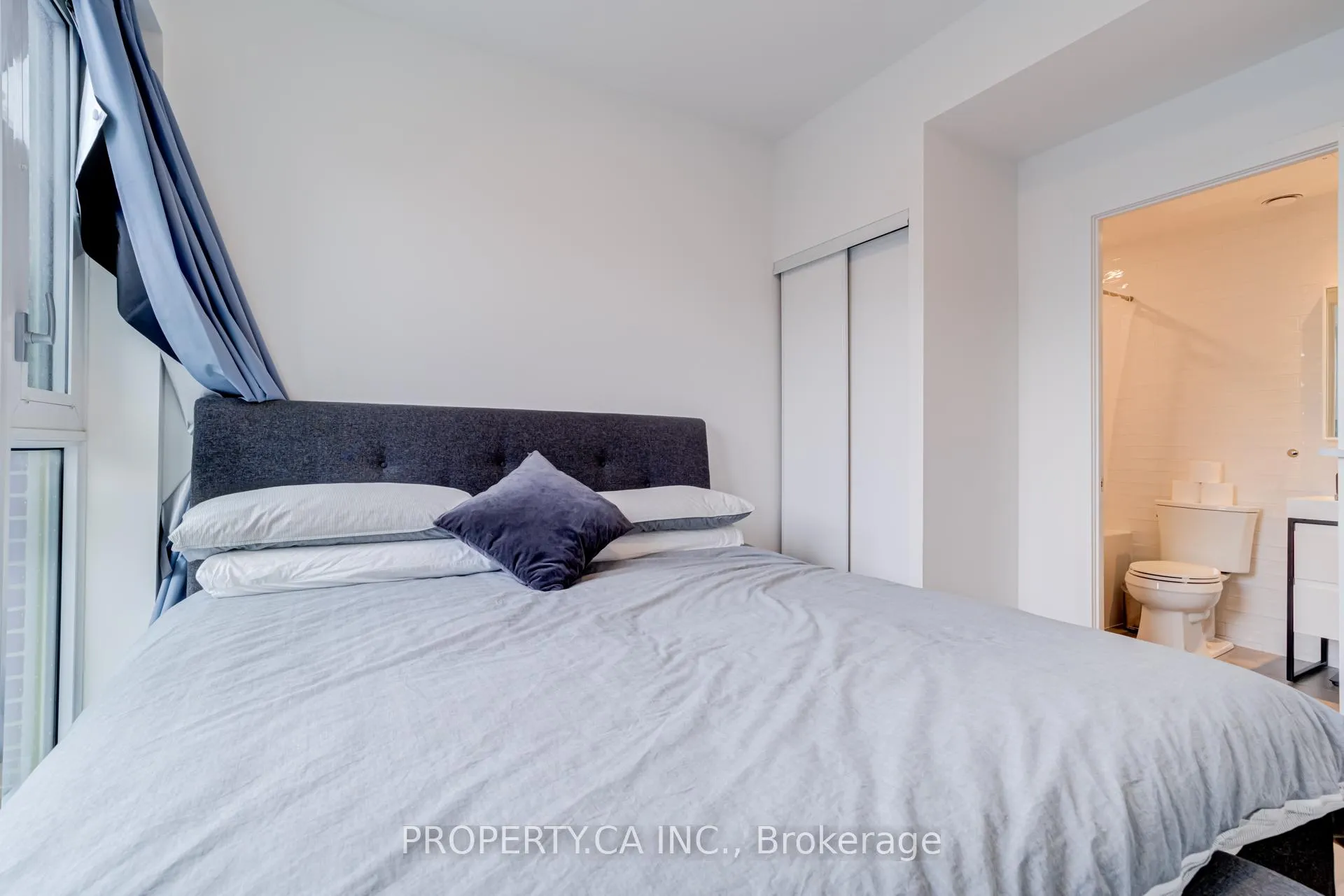 Photo 13 of Unit 330, 150 Logan Avenue, Toronto, South Riverdale — HOMEH