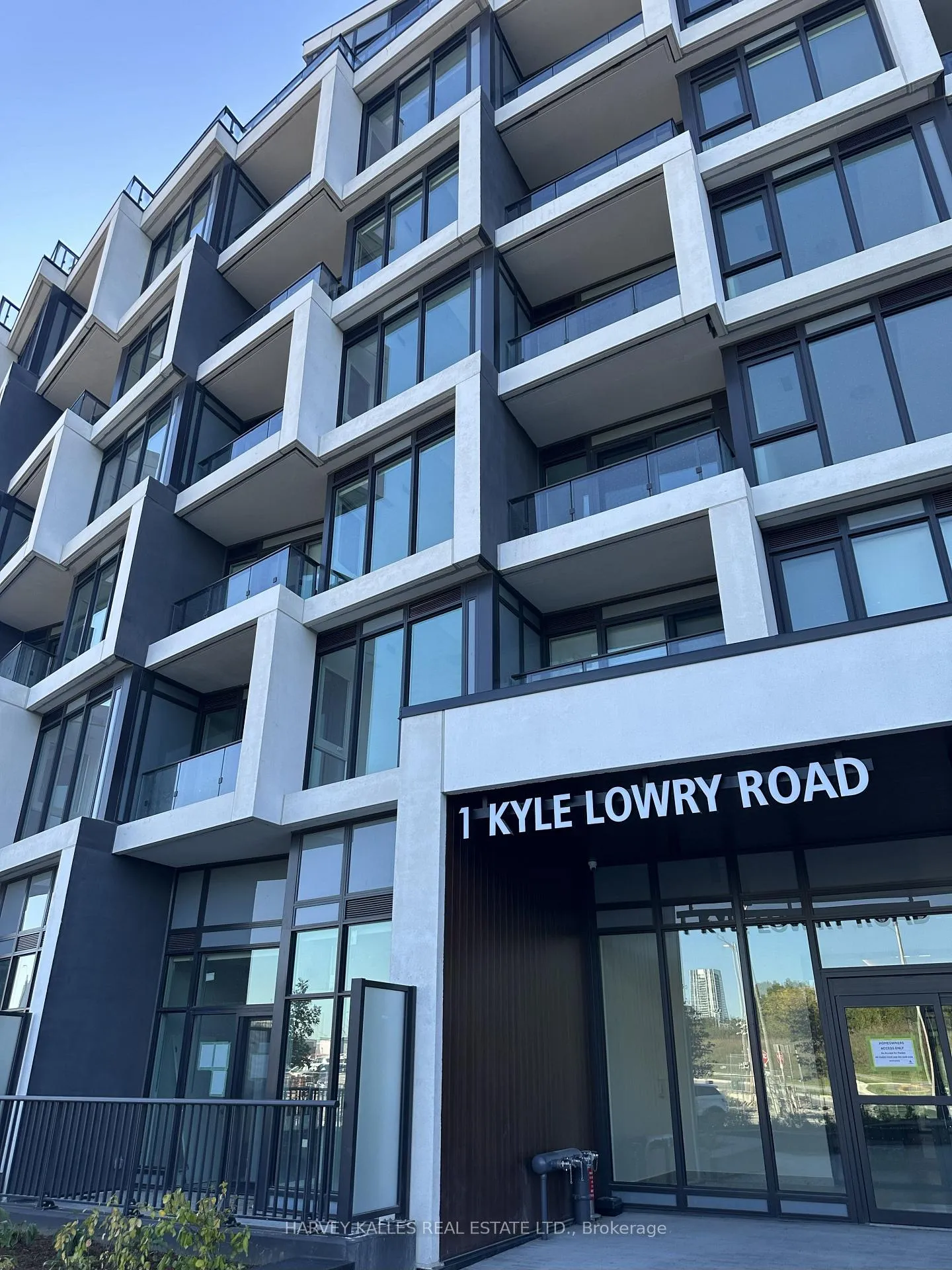 Photo 2 of Unit 207, 1 Kyle Lowry Road, North York, Banbury-Don Mills — HOMEH