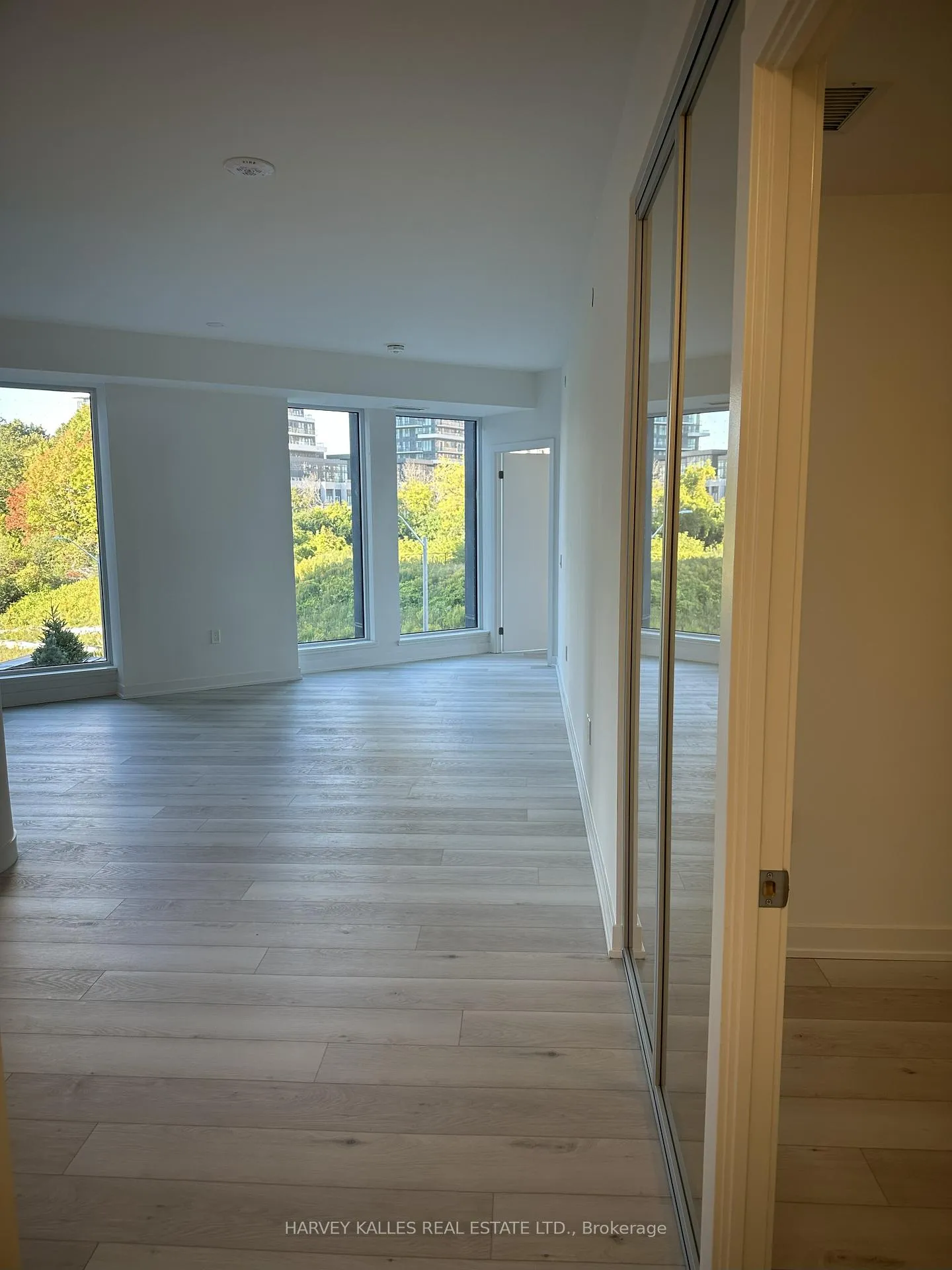 Photo 6 of Unit 207, 1 Kyle Lowry Road, North York, Banbury-Don Mills — HOMEH