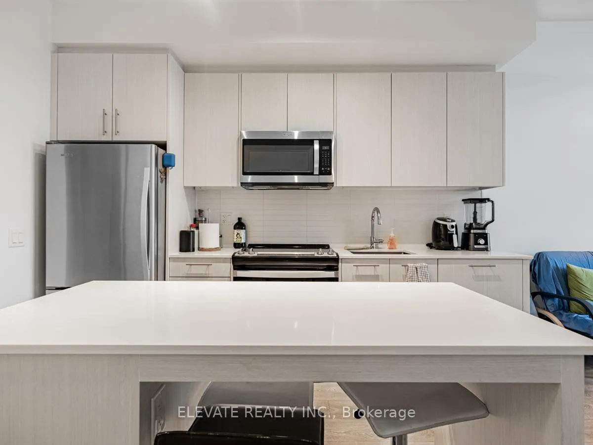 Photo 4 of Unit 420, 286 Main Street, Toronto, East End-Danforth — HOMEH