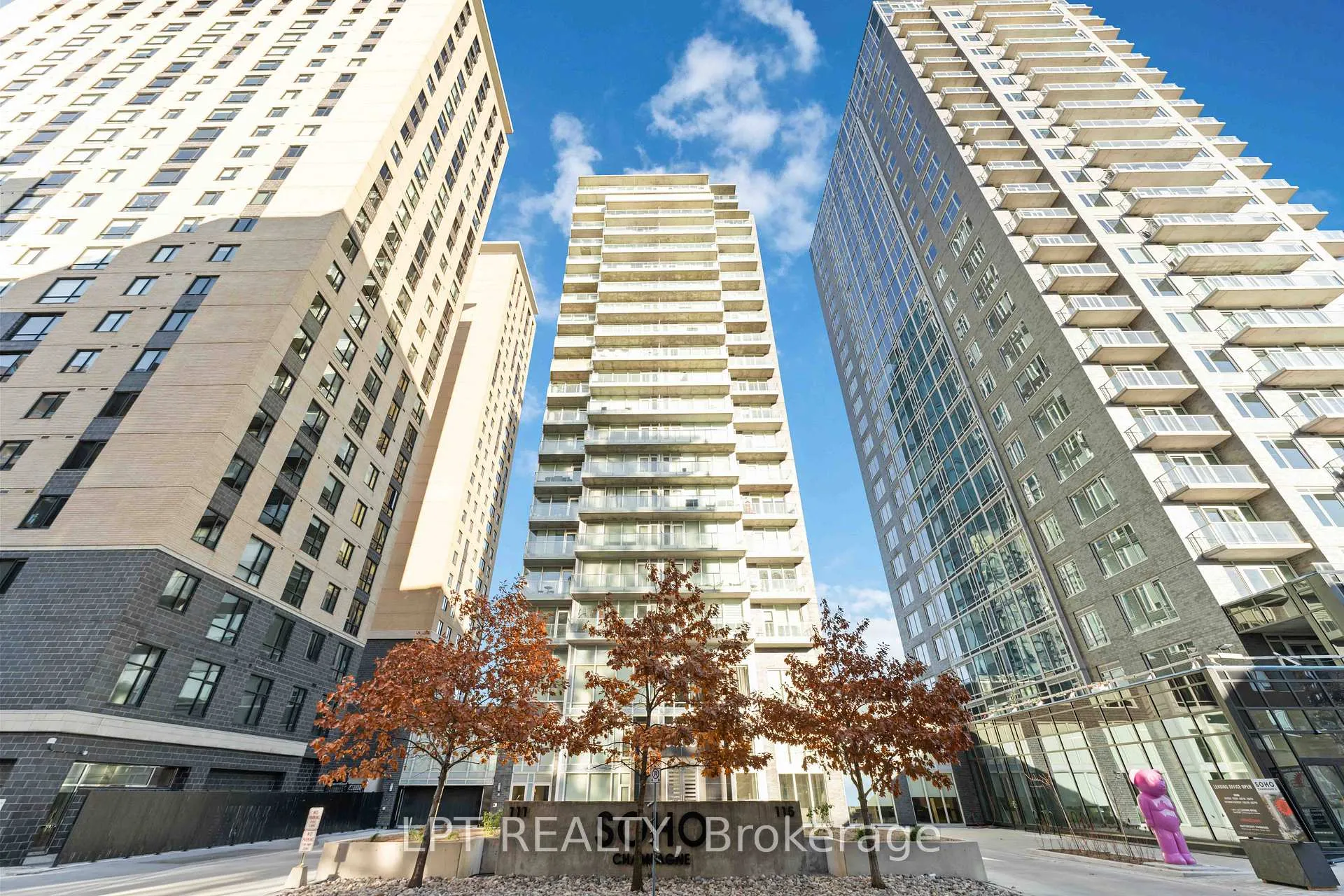 Front of Unit 307, 111 Champagne Avenue S