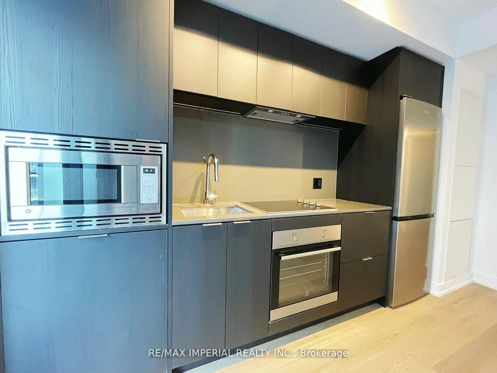 Photo 11 of Unit 1016, 1 Jarvis Street, Hamilton, Beasley — HOMEH
