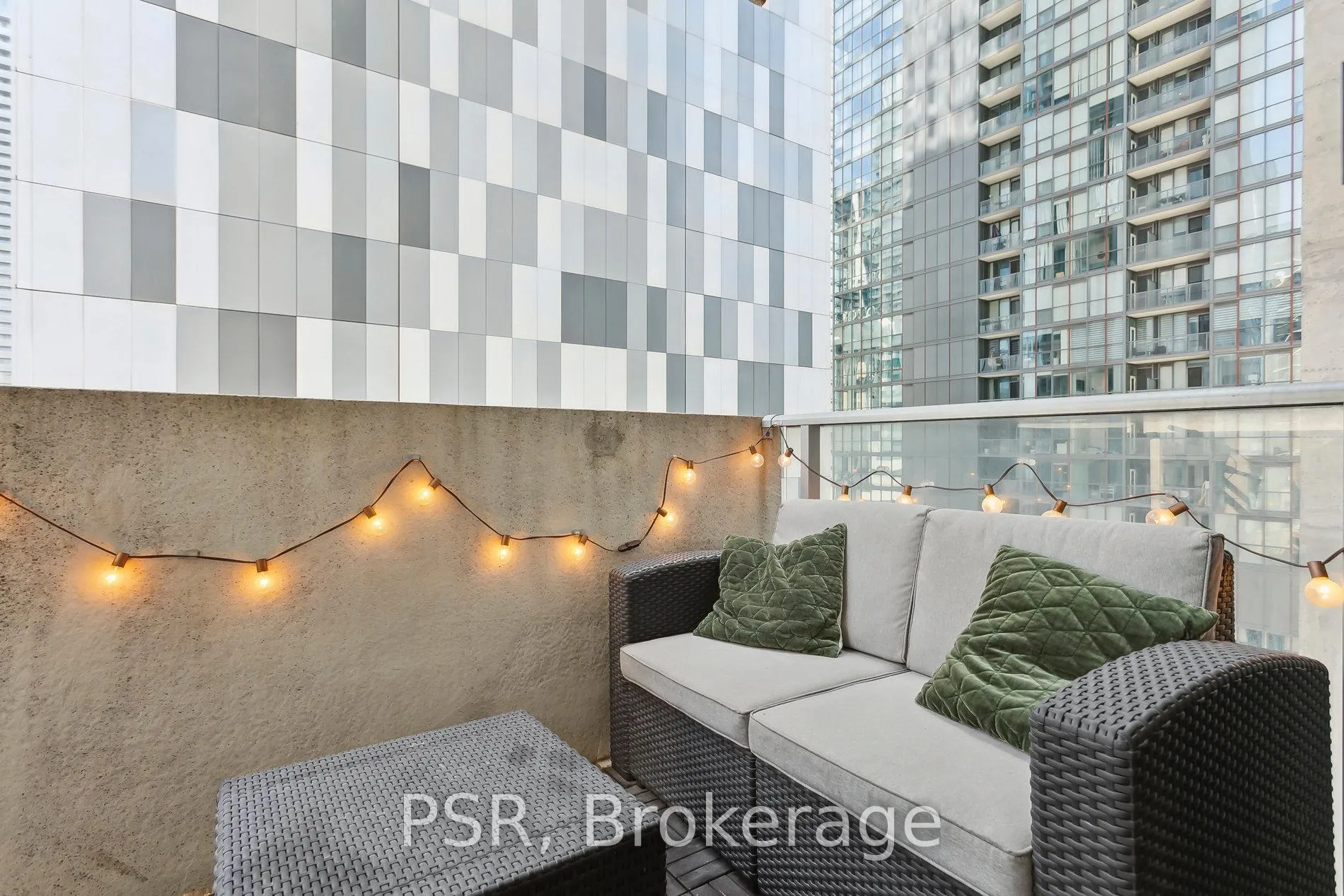 Photo 15 of Unit 1207, 375 King Street W, Toronto, Waterfront Communities — HOMEH