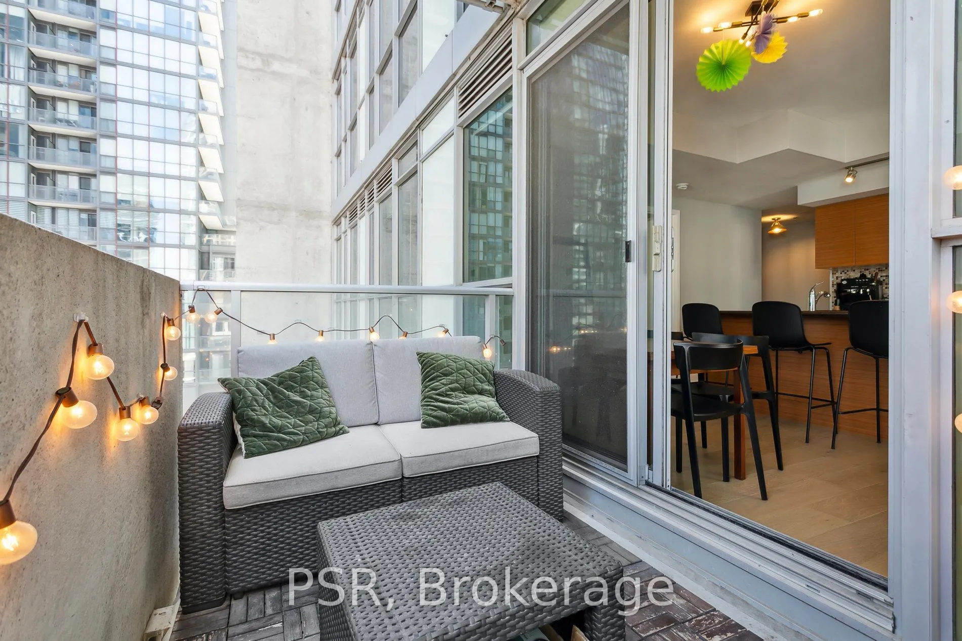 Photo 16 of Unit 1207, 375 King Street W, Toronto, Waterfront Communities — HOMEH