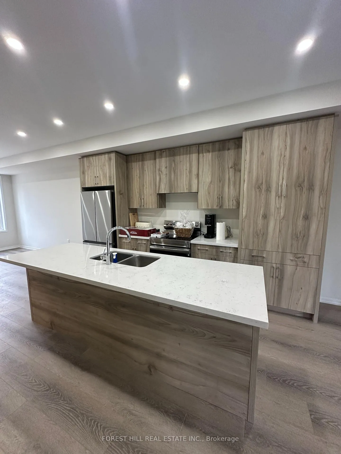 Photo 6 of 58 Arbour Green Crescent, Vaughan, Kleinburg — HOMEH