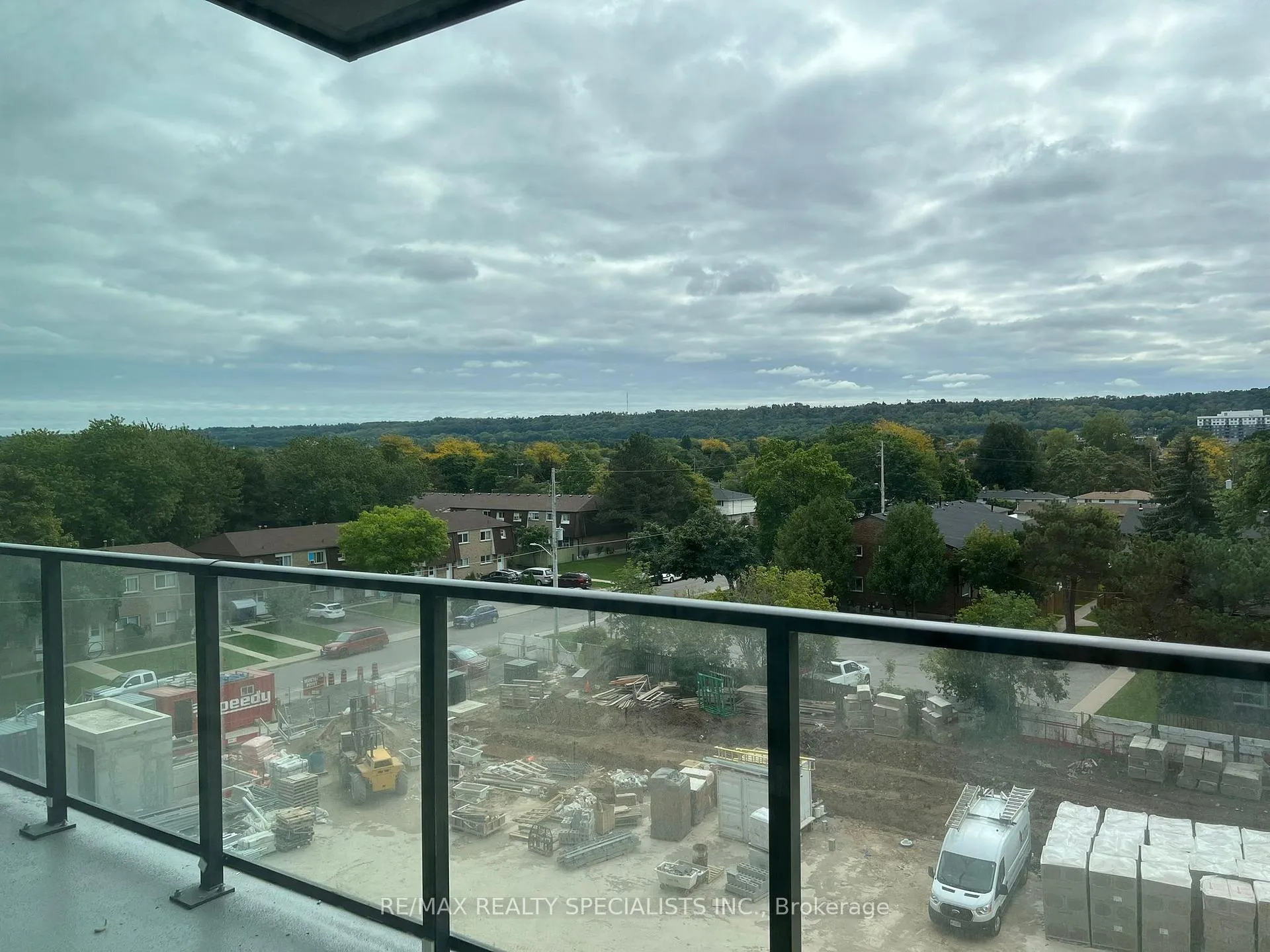 Photo 20 of Unit 402, 2782 Barton Street E, Hamilton, Riverdale — HOMEH