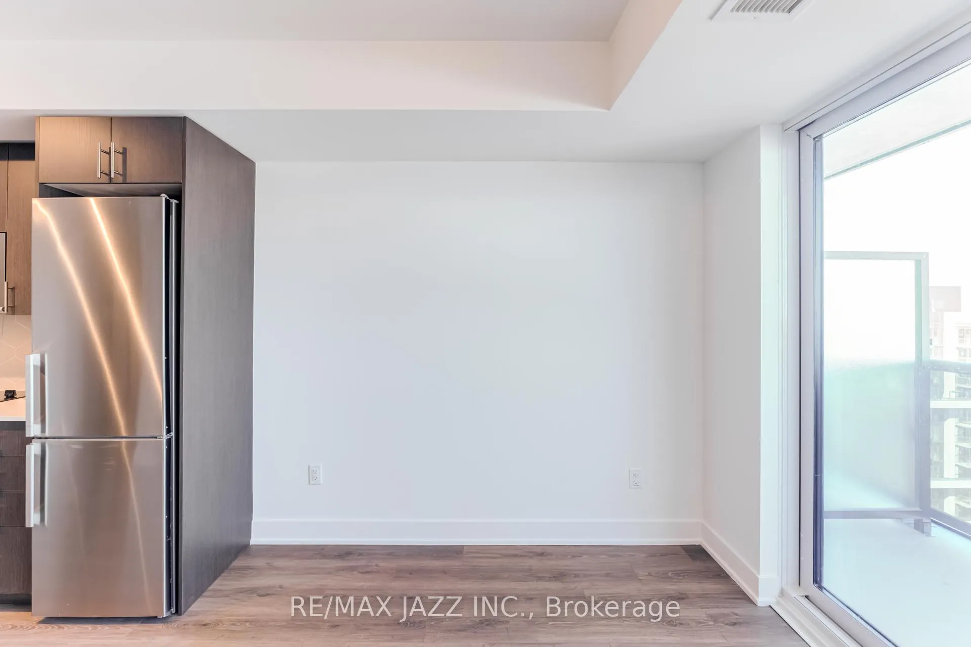 Photo 14 of Unit 2102, 2545 Simcoe Street N, Oshawa, Windfields — HOMEH