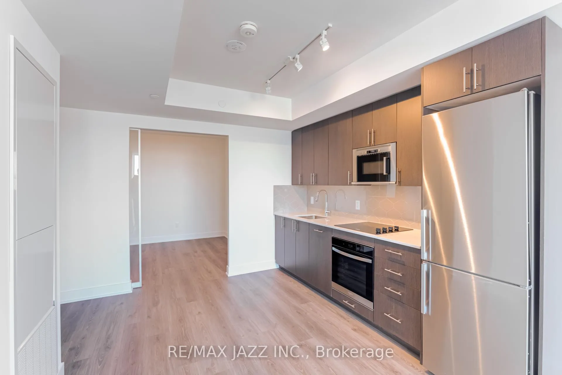 Photo 18 of Unit 2102, 2545 Simcoe Street N, Oshawa, Windfields — HOMEH