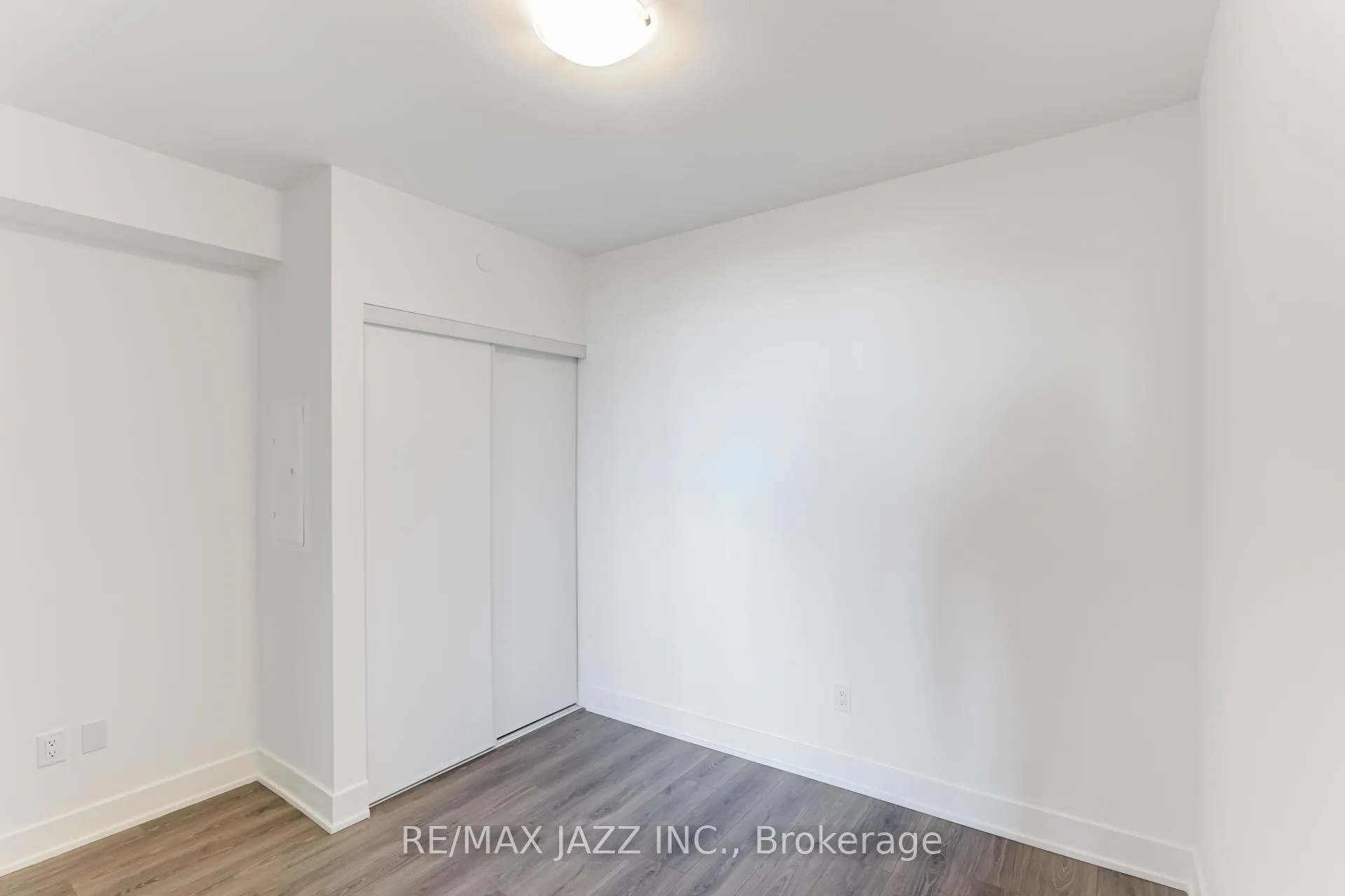 Photo 21 of Unit 2102, 2545 Simcoe Street N, Oshawa, Windfields — HOMEH
