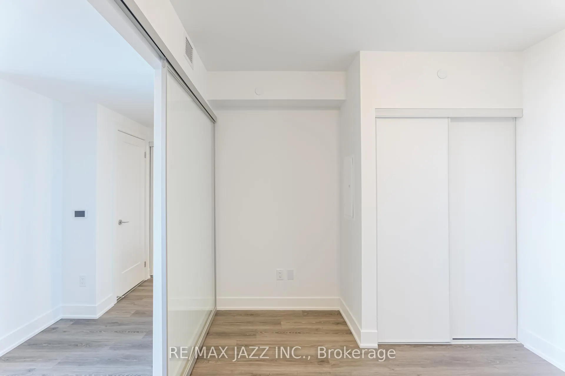 Photo 22 of Unit 2102, 2545 Simcoe Street N, Oshawa, Windfields — HOMEH