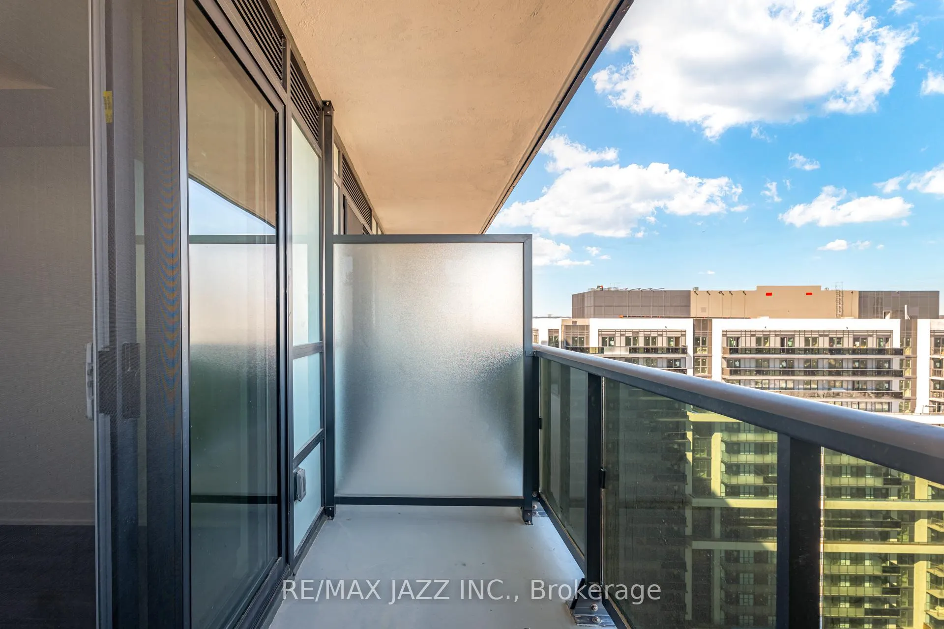 Photo 27 of Unit 2102, 2545 Simcoe Street N, Oshawa, Windfields — HOMEH