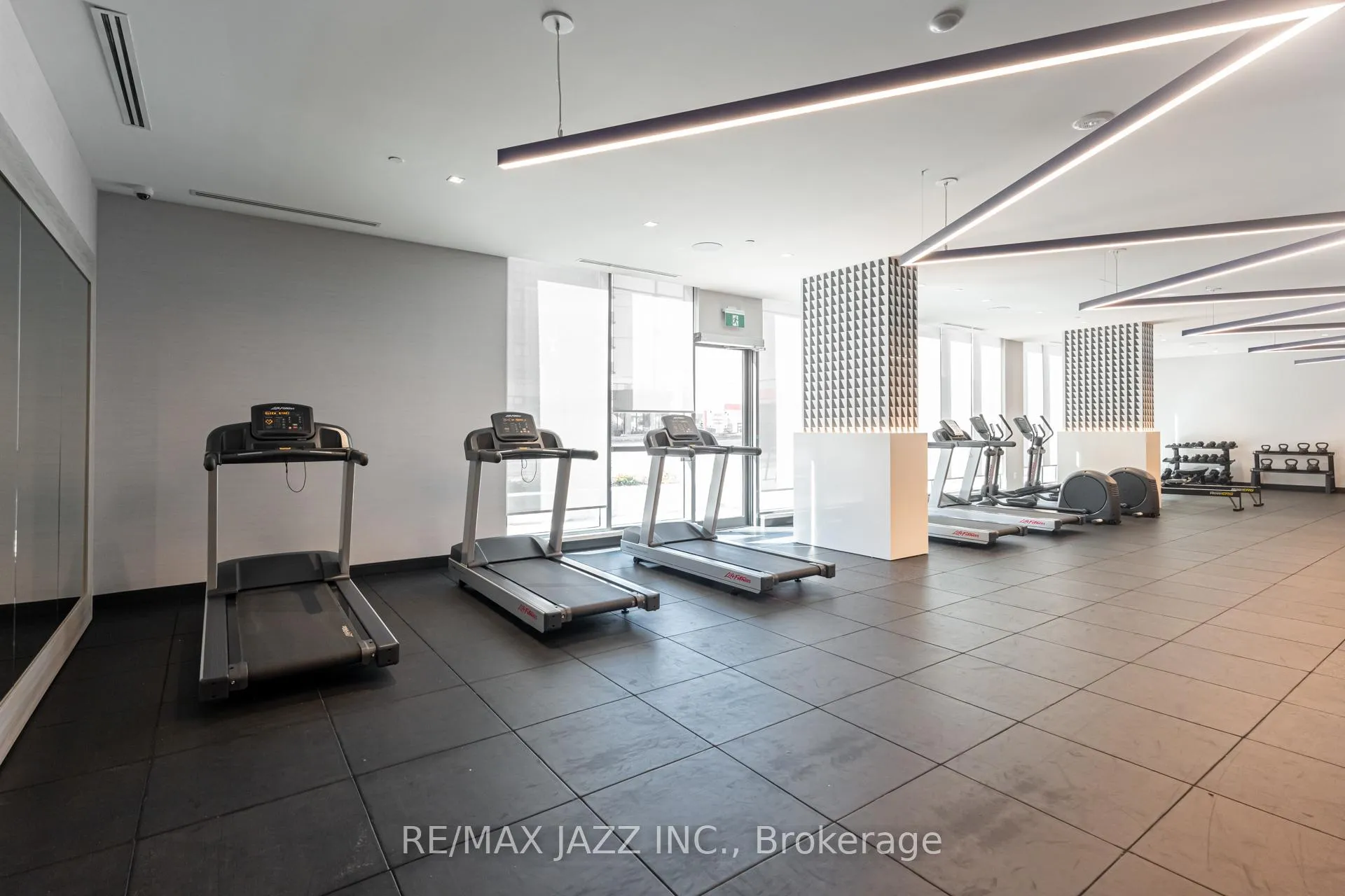 Photo 45 of Unit 2102, 2545 Simcoe Street N, Oshawa, Windfields — HOMEH