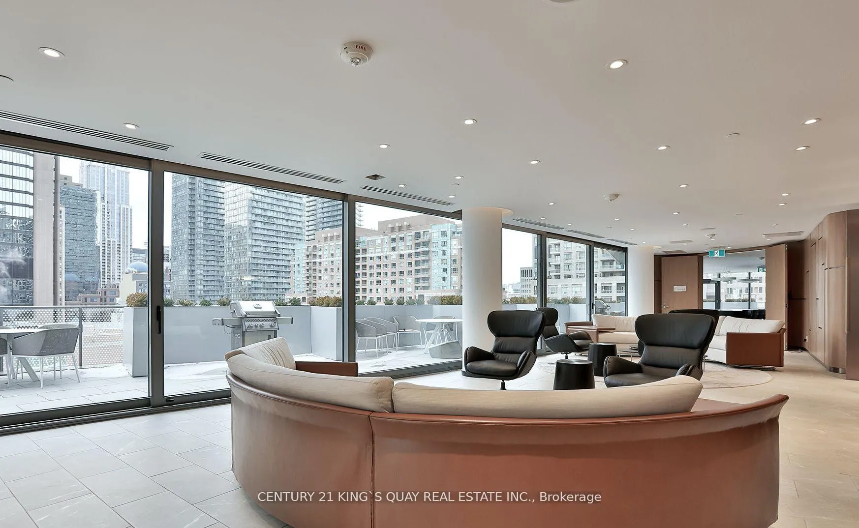 Photo 12 of Unit 2413, 11 Wellesley Street W, Toronto, Bay Street Corridor — HOMEH