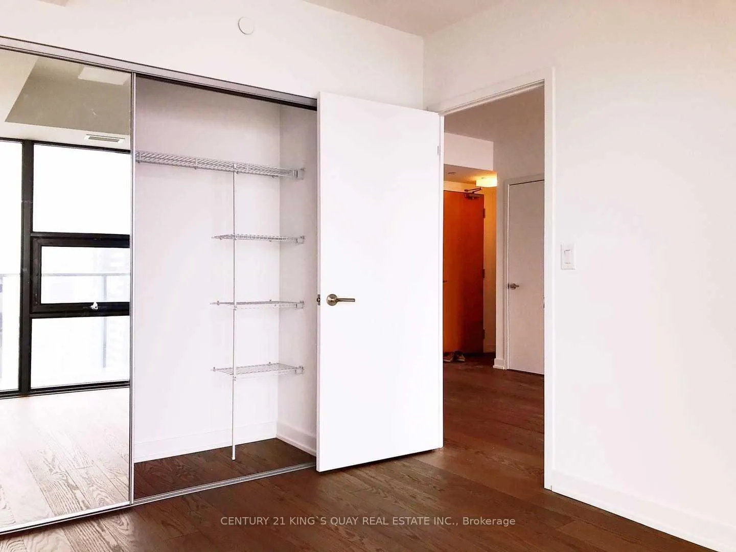 Photo 17 of Unit 2413, 11 Wellesley Street W, Toronto, Bay Street Corridor — HOMEH